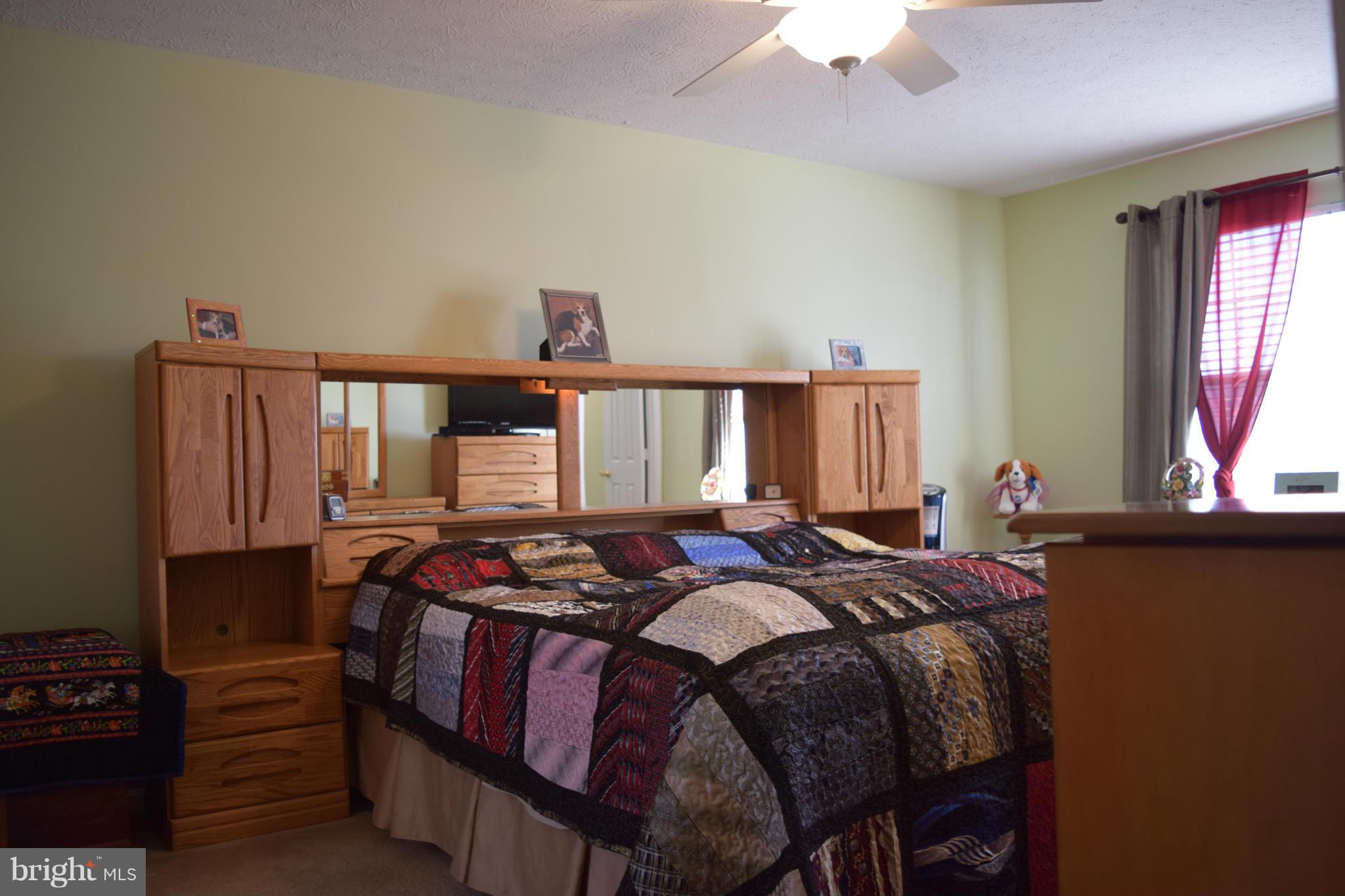 THE PROVINCES - Residential