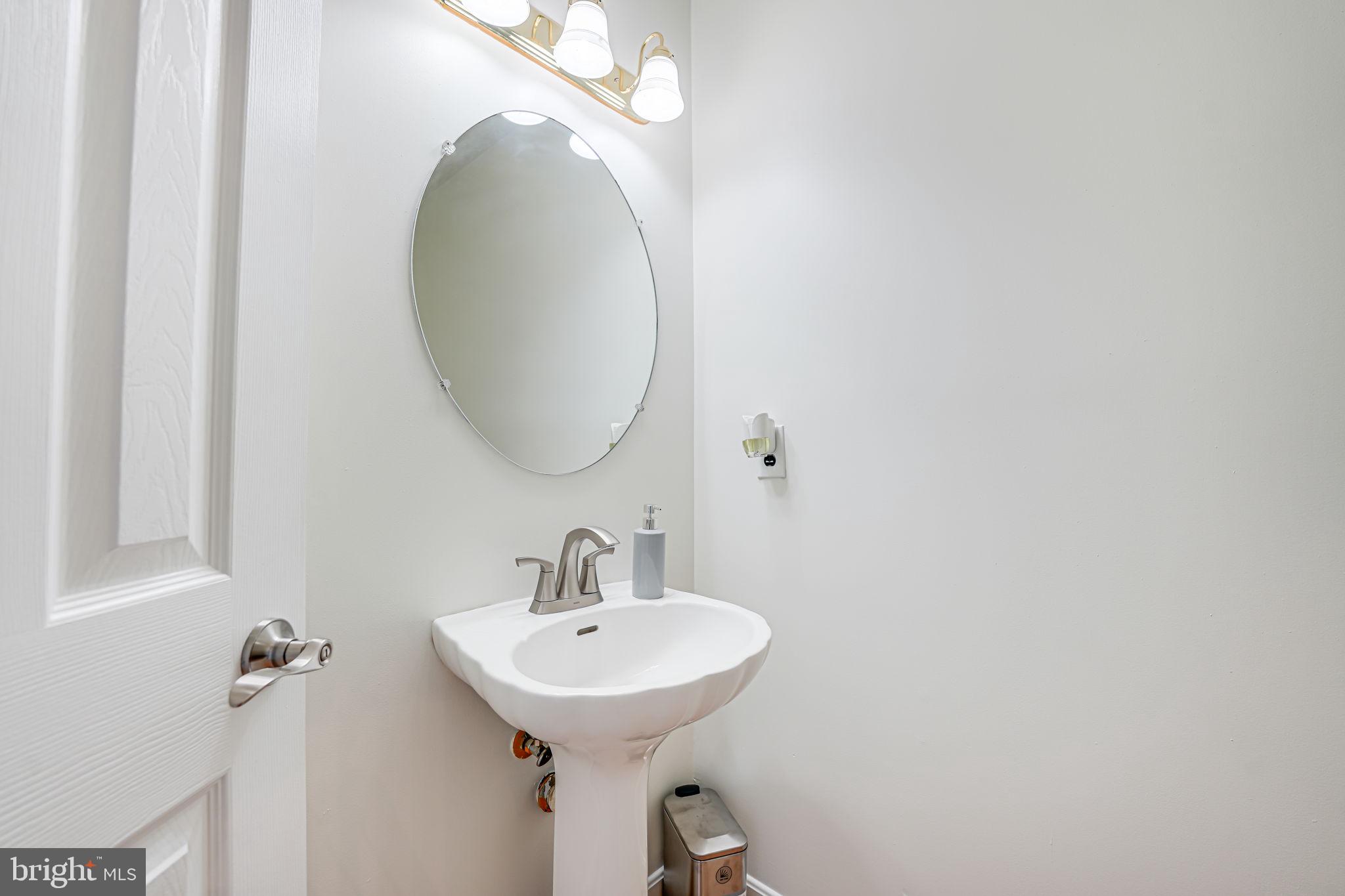 ROYAL OAKS - Residential