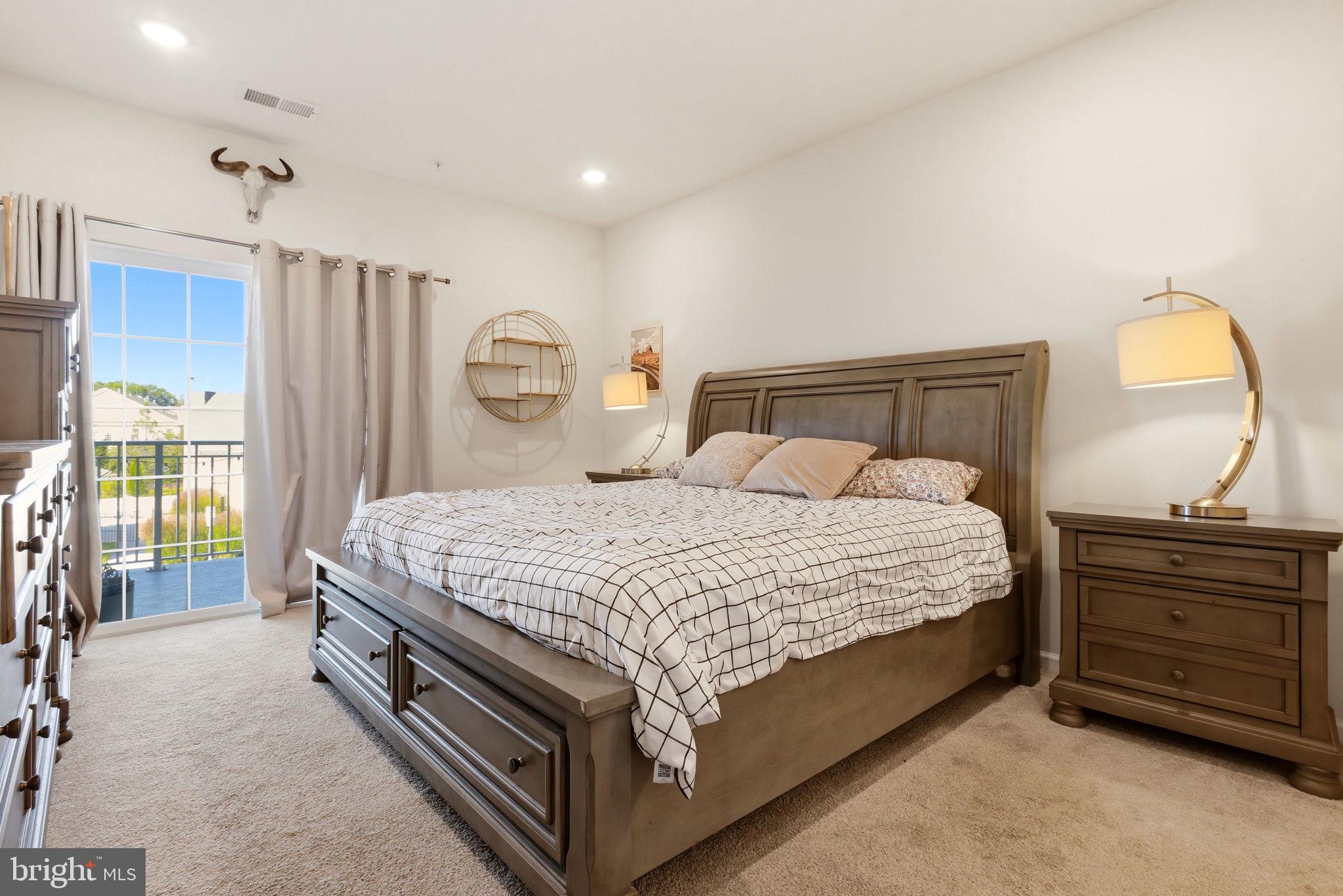 5323 PALOMINO COURT