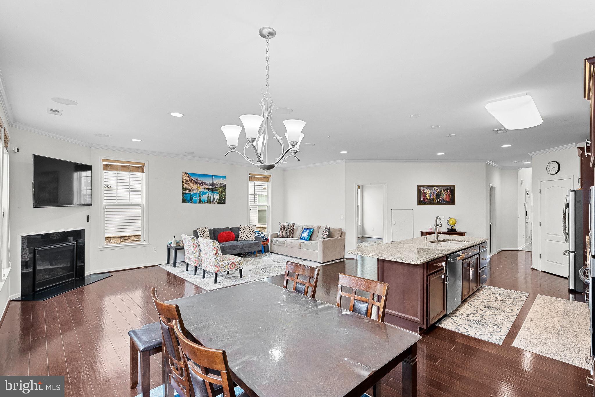 BRAMBLETON LANDBAY 3 - Residential Lease