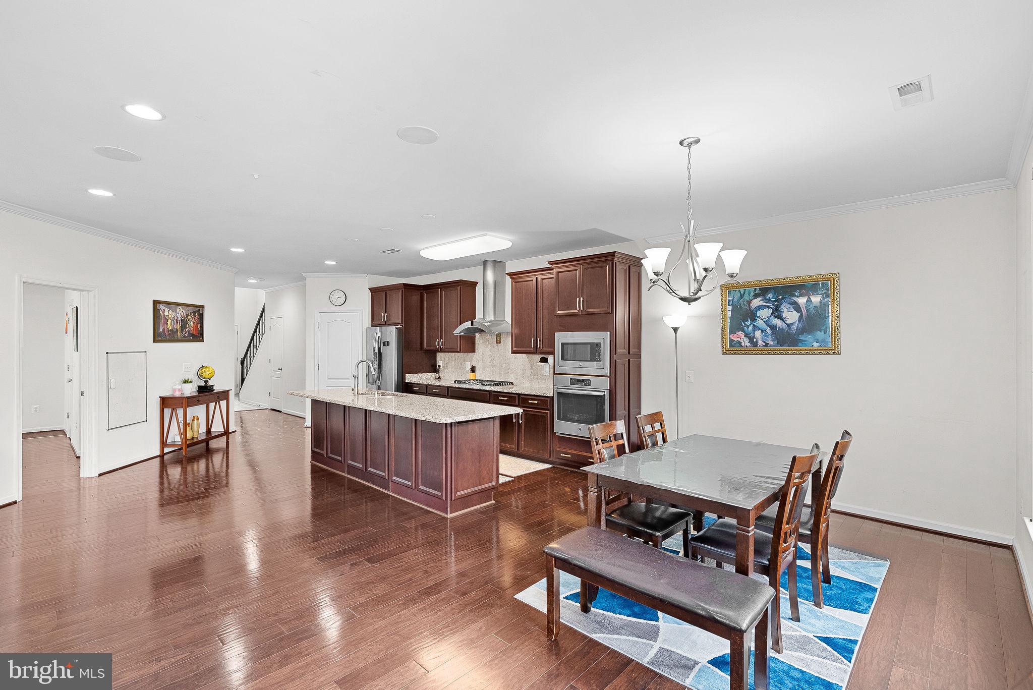 BRAMBLETON LANDBAY 3 - Residential Lease