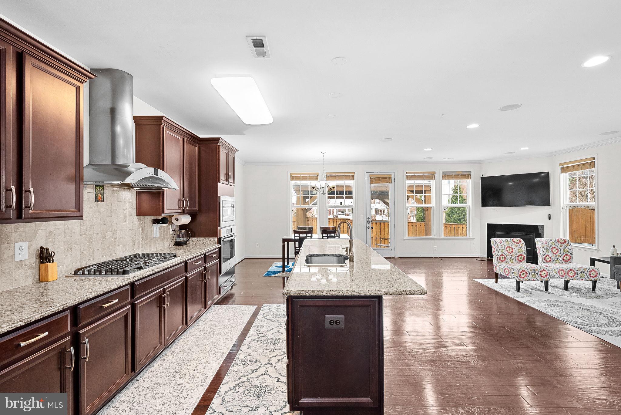 BRAMBLETON LANDBAY 3 - Residential Lease