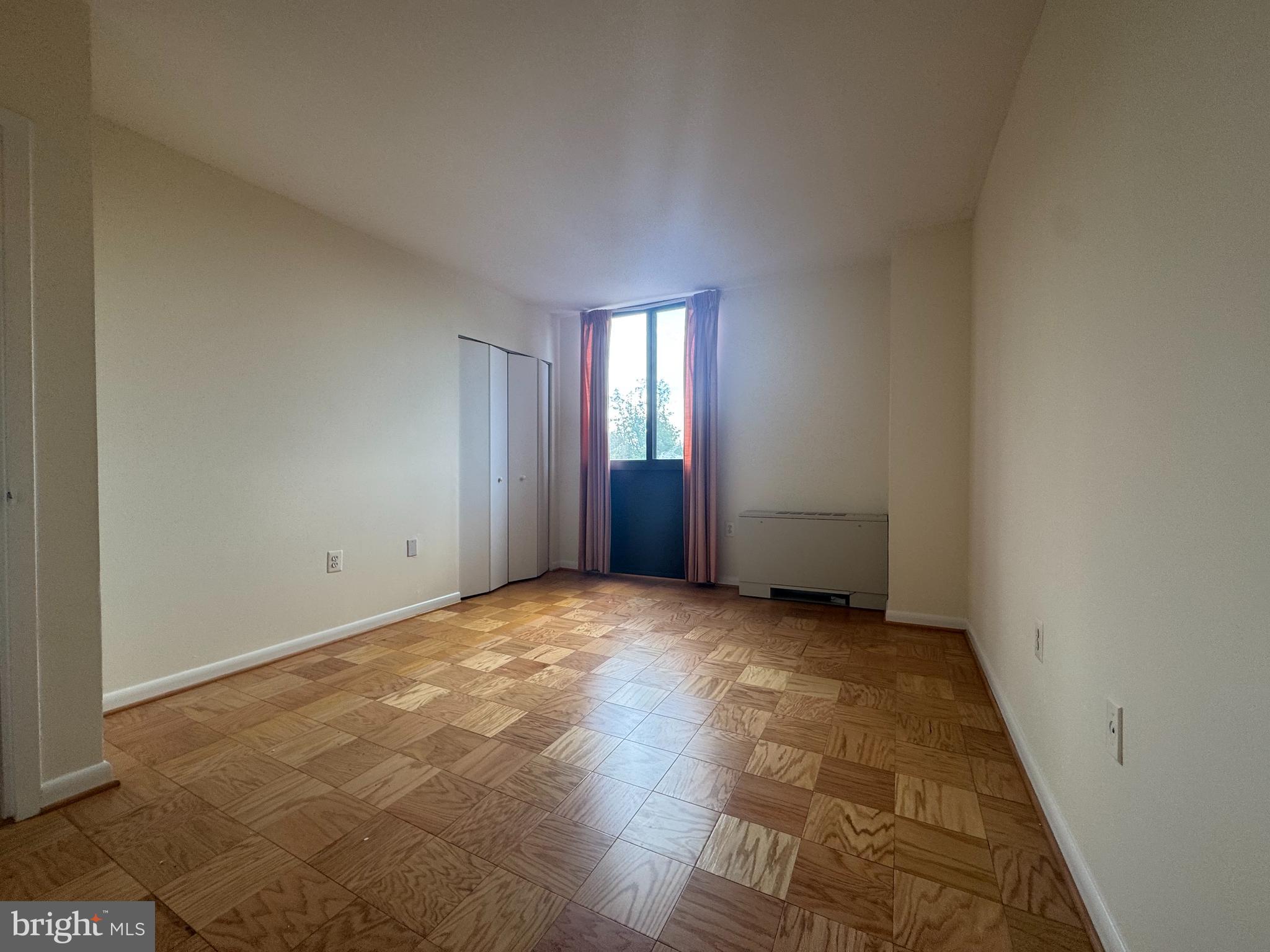 RIVERIA OF CHEVY CHASE - Residential