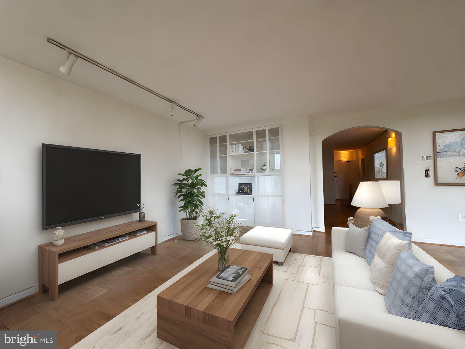 4242 EAST WEST HIGHWAY 618