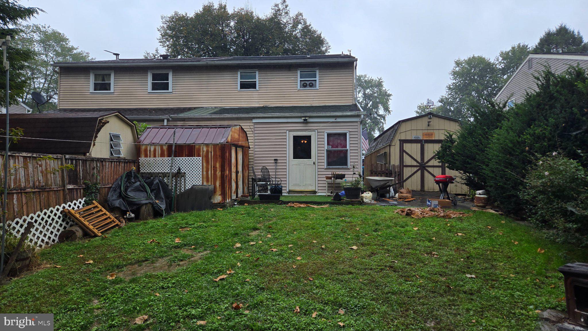 530 CREEKSIDE LANE