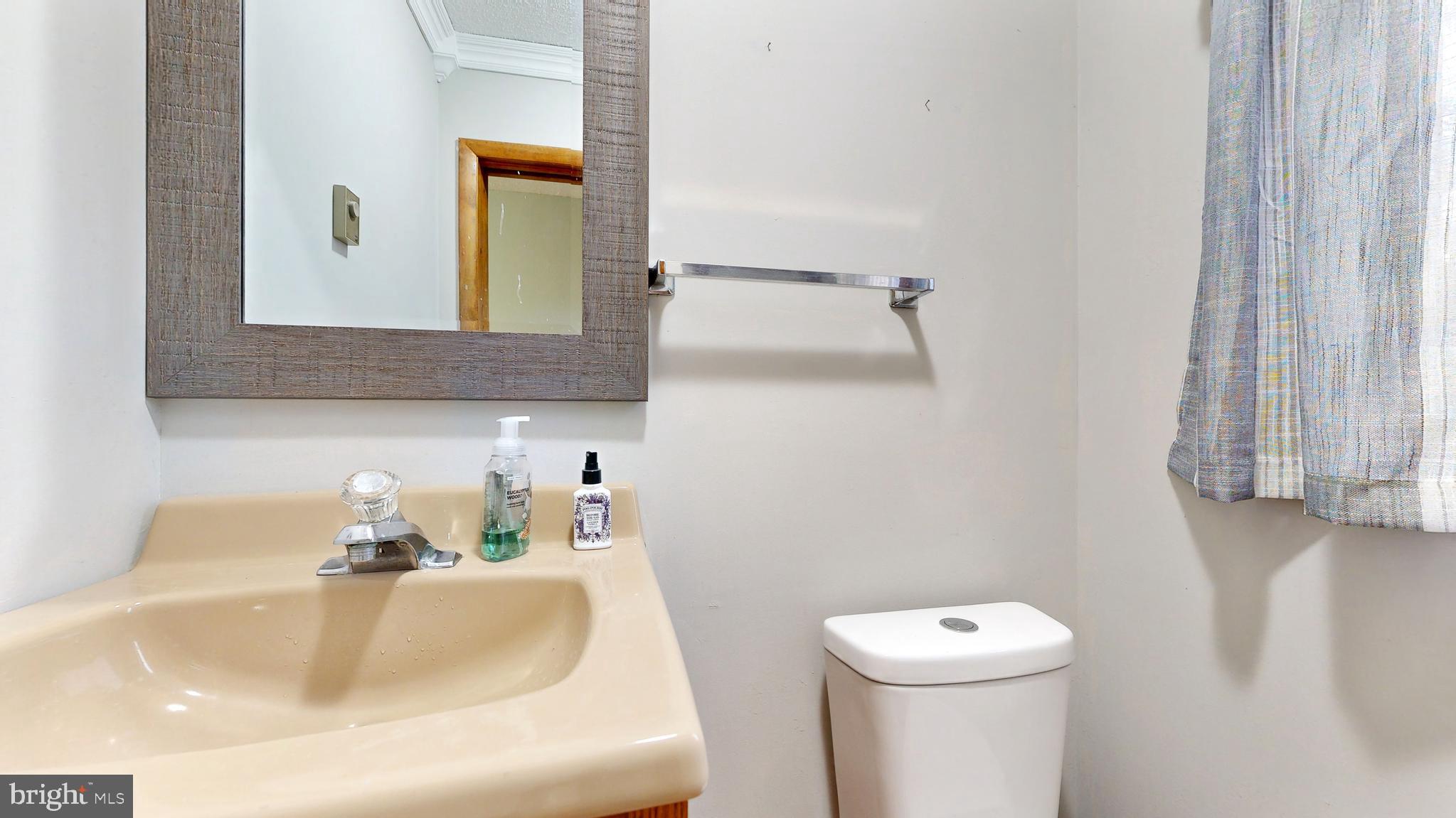 WINFIELD - Residential Lease