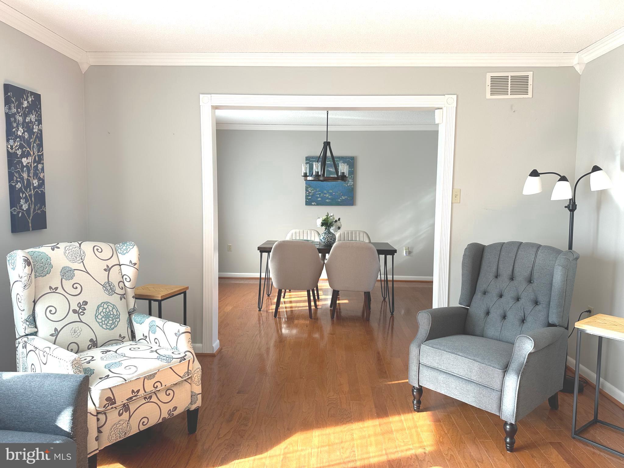 WINFIELD - Residential Lease