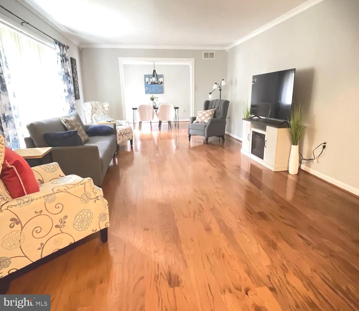 WINFIELD - Residential Lease