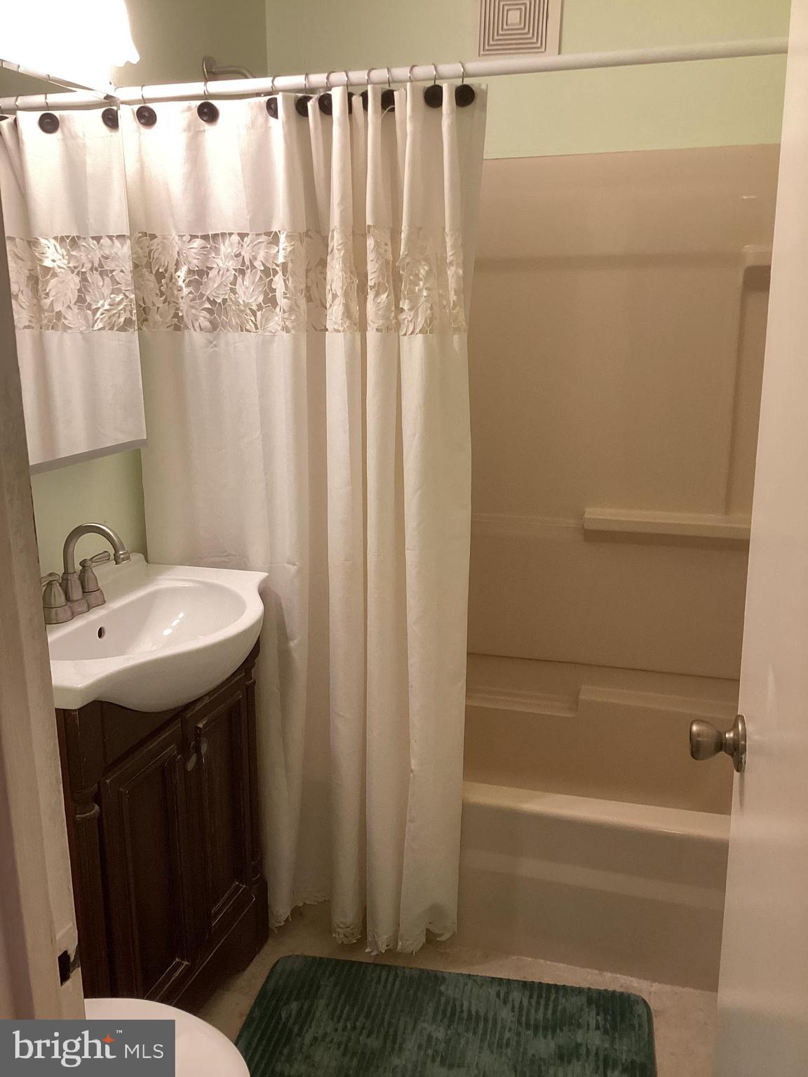 GRANDVIEW ESTS - Residential