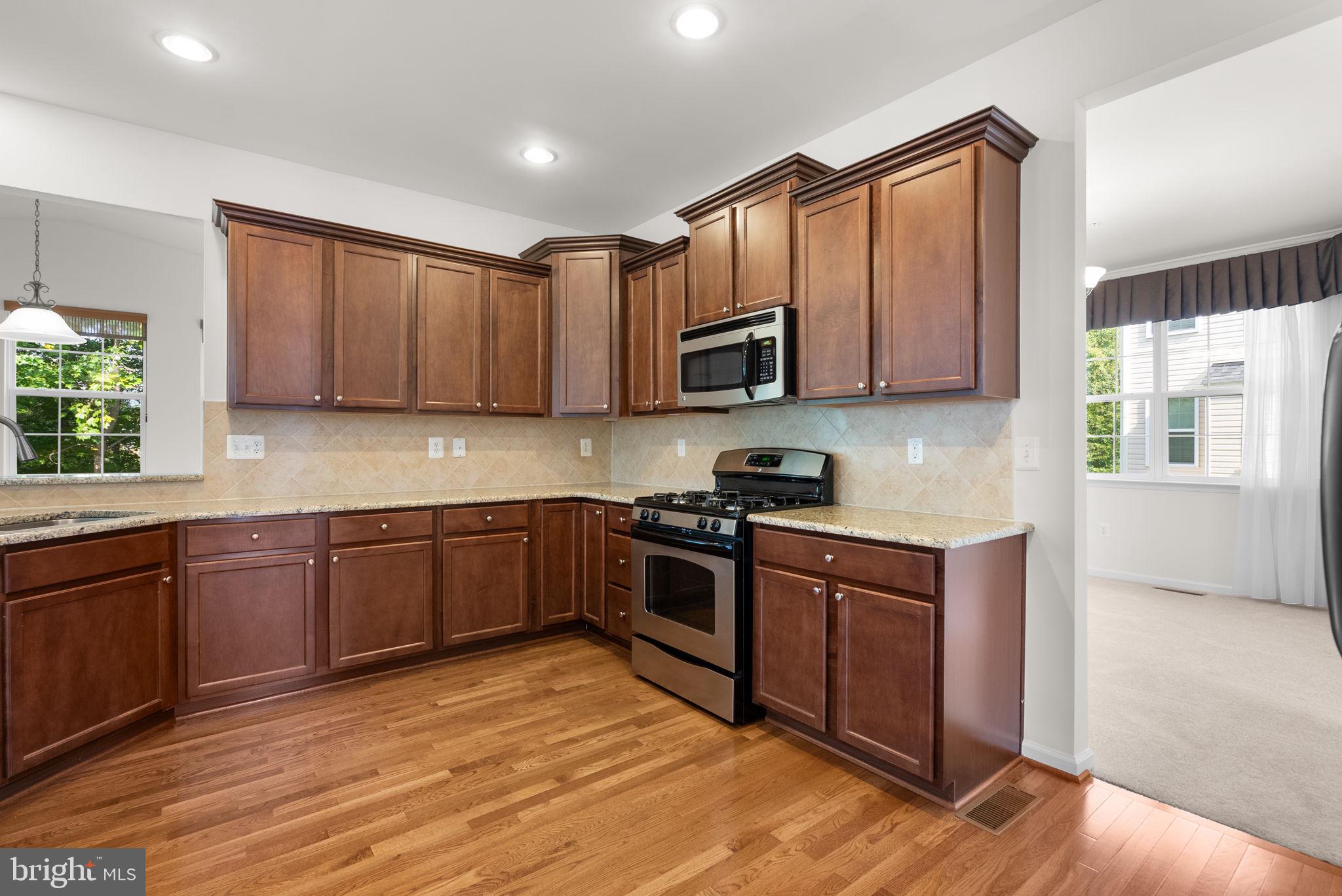 SUMMERWOOD - Residential