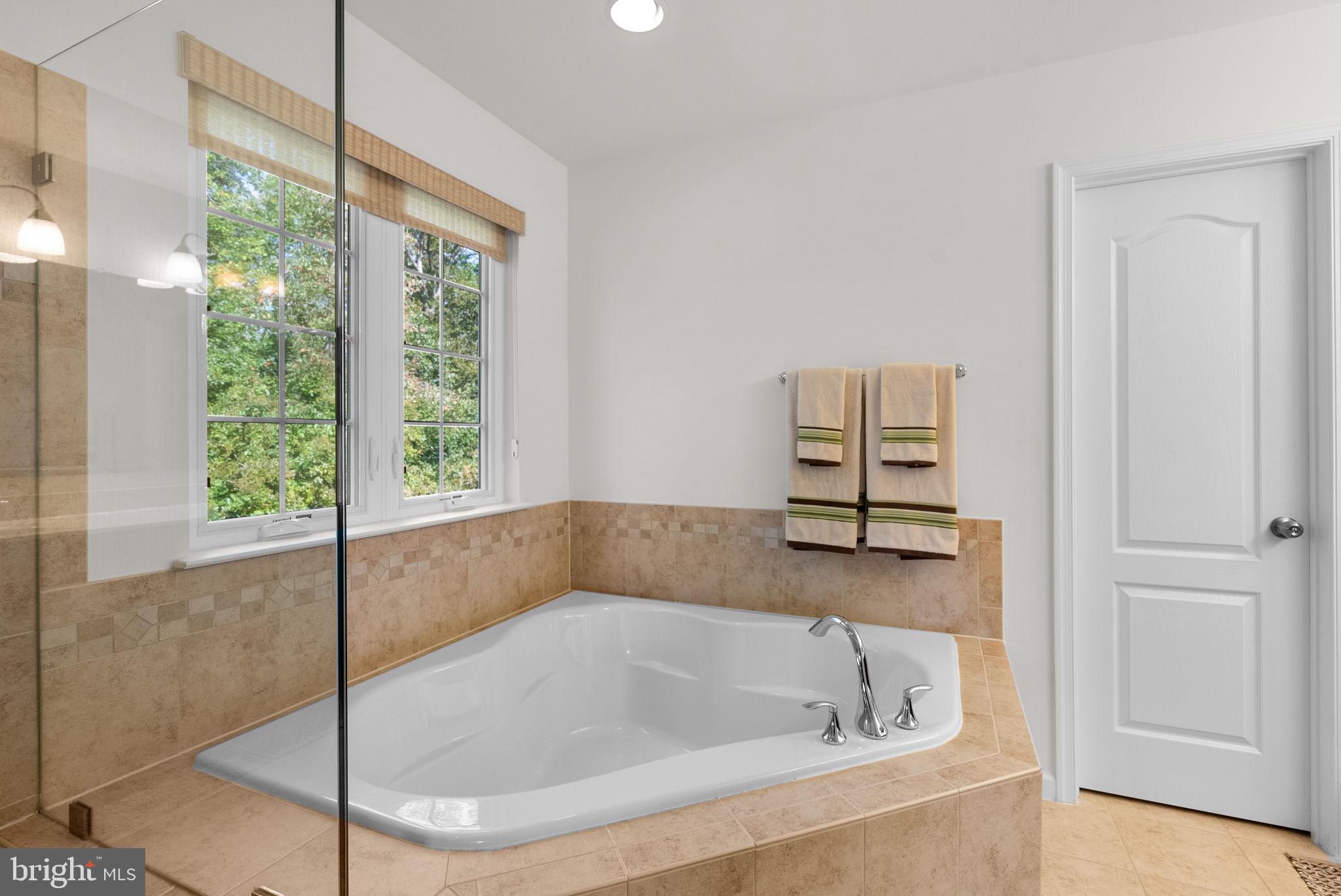 SUMMERWOOD - Residential