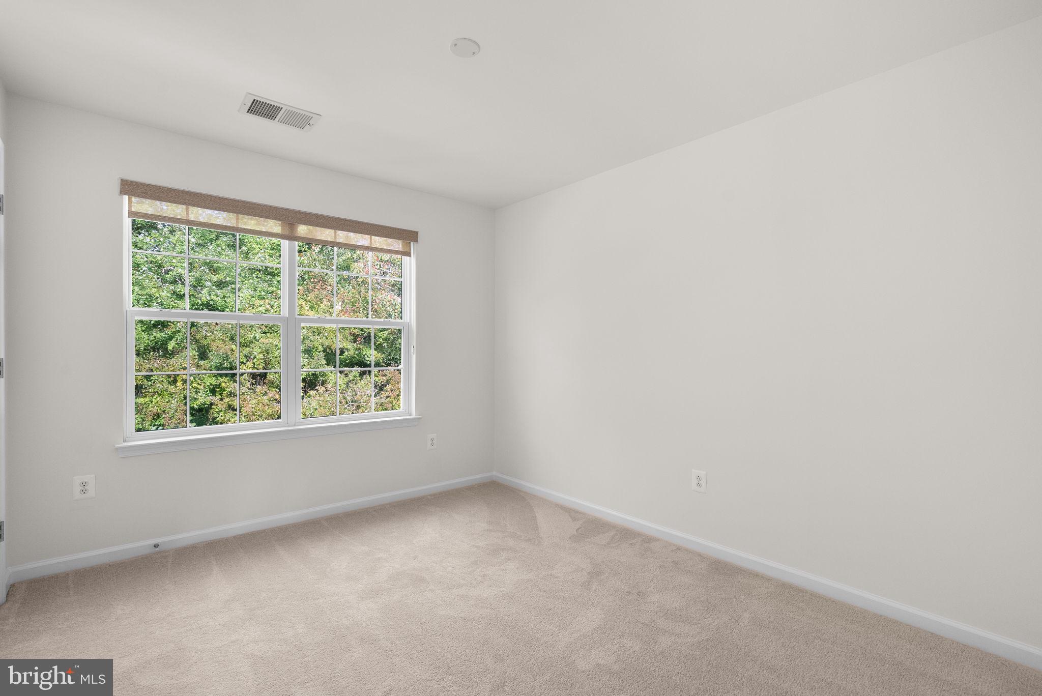 SUMMERWOOD - Residential