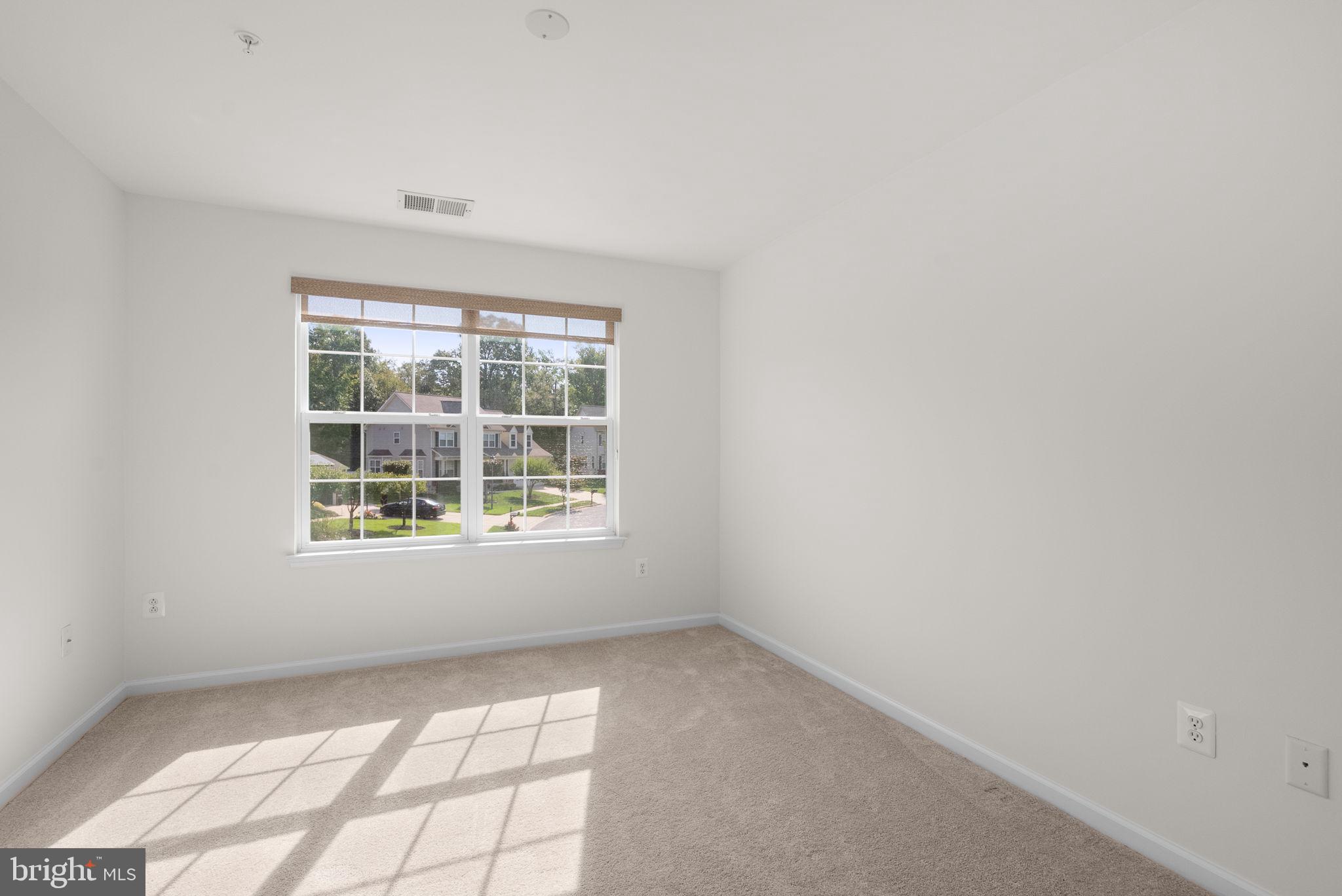 SUMMERWOOD - Residential