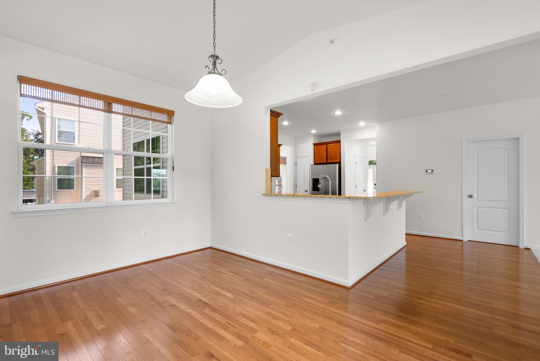 SUMMERWOOD - Residential