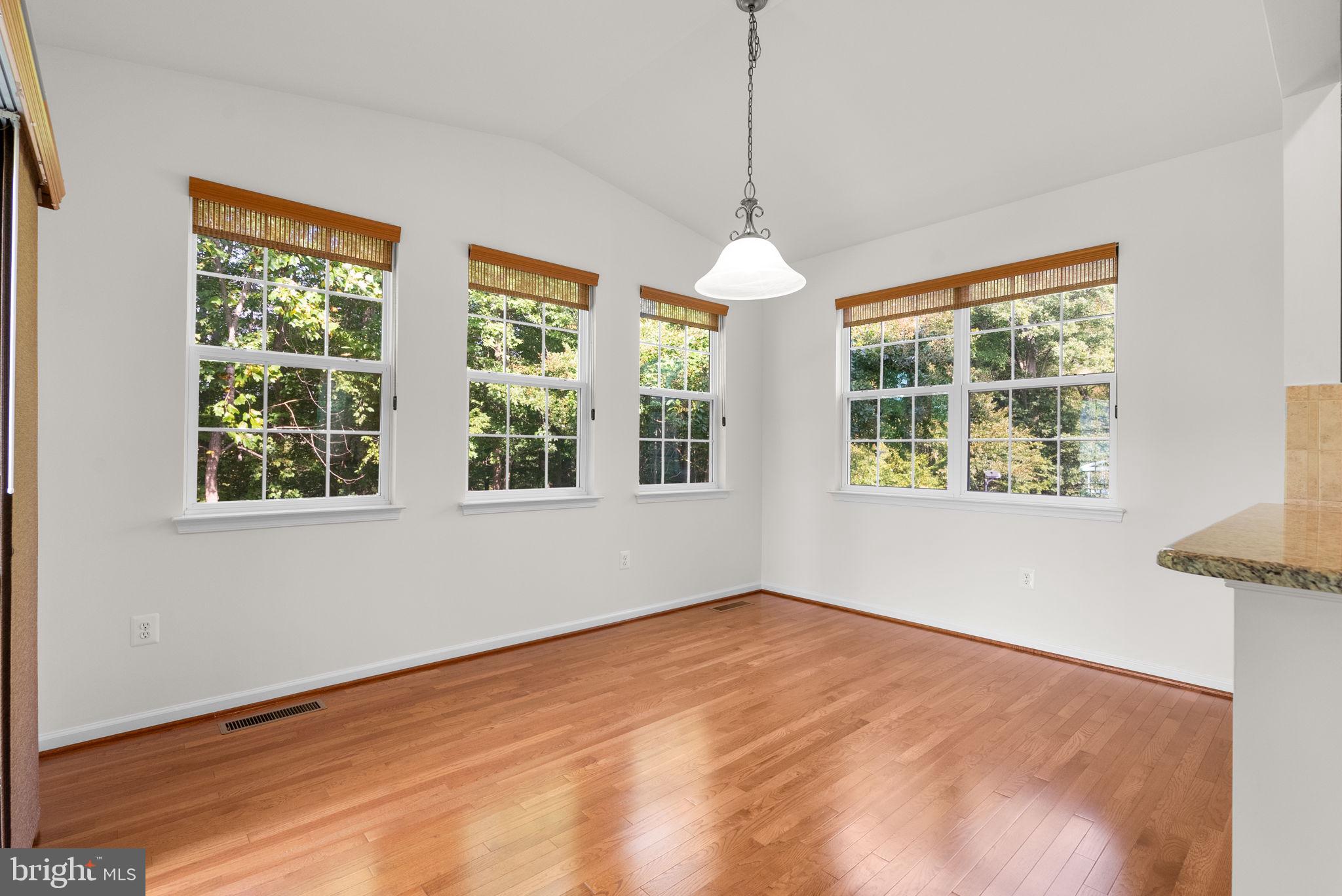 SUMMERWOOD - Residential