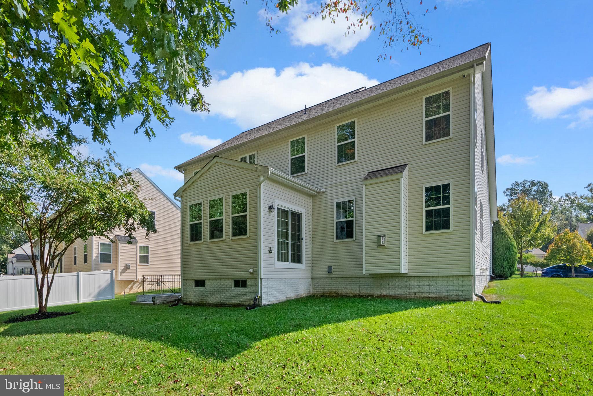 SUMMERWOOD - Residential