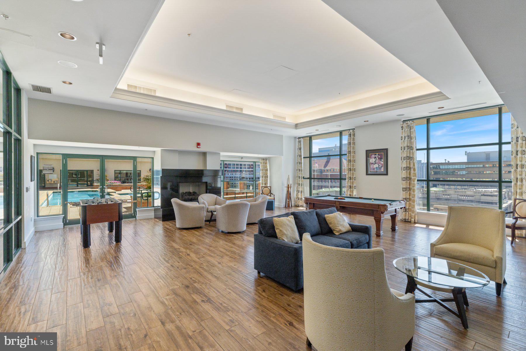 DOWNTOWN - Residential