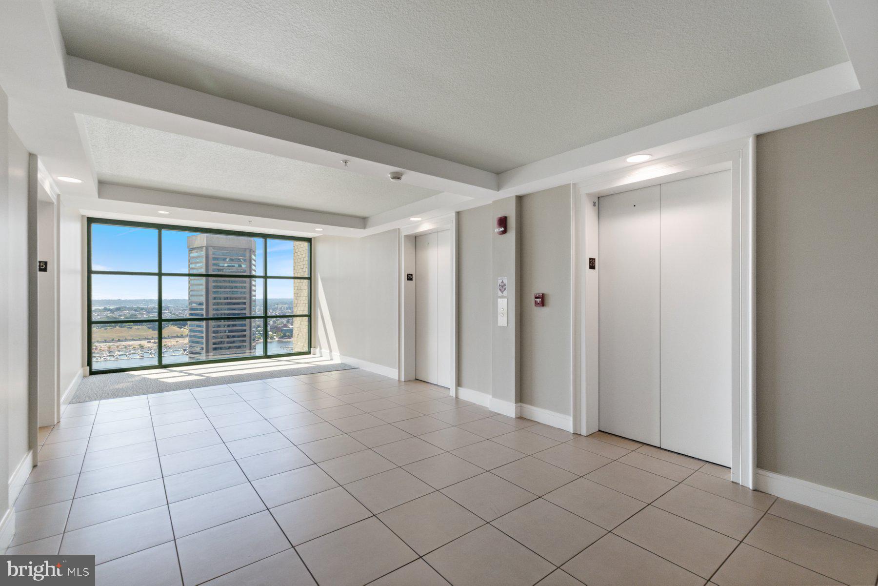 DOWNTOWN - Residential