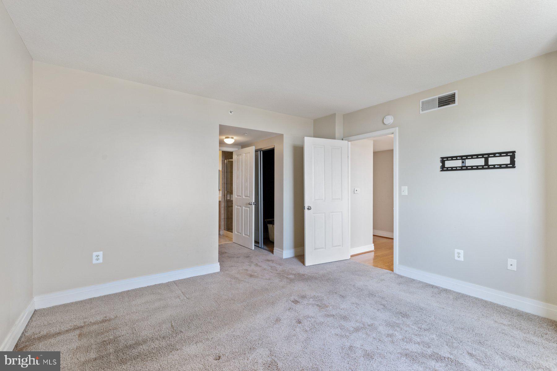 DOWNTOWN - Residential