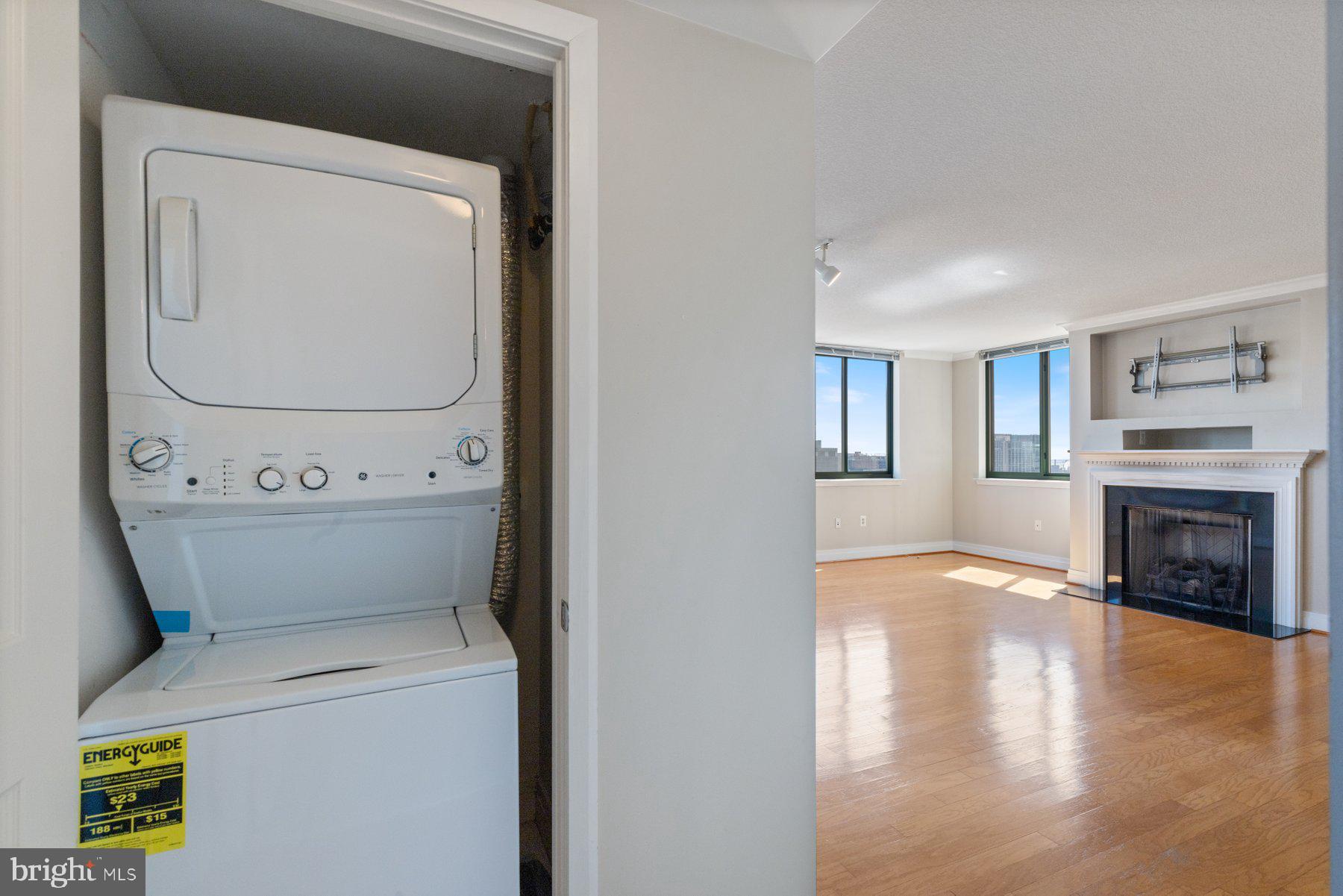 DOWNTOWN - Residential