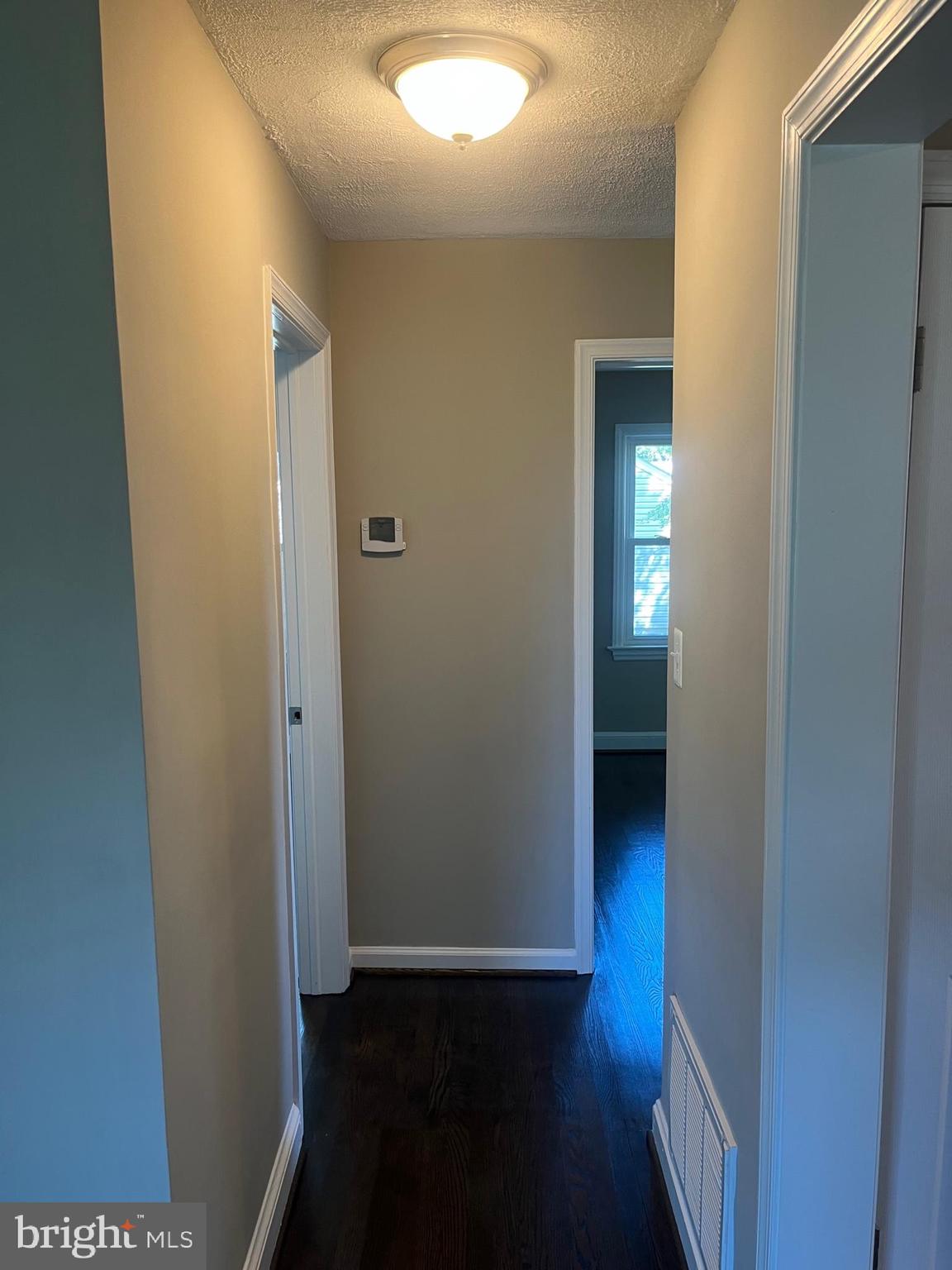 JORDAN MANOR - Residential