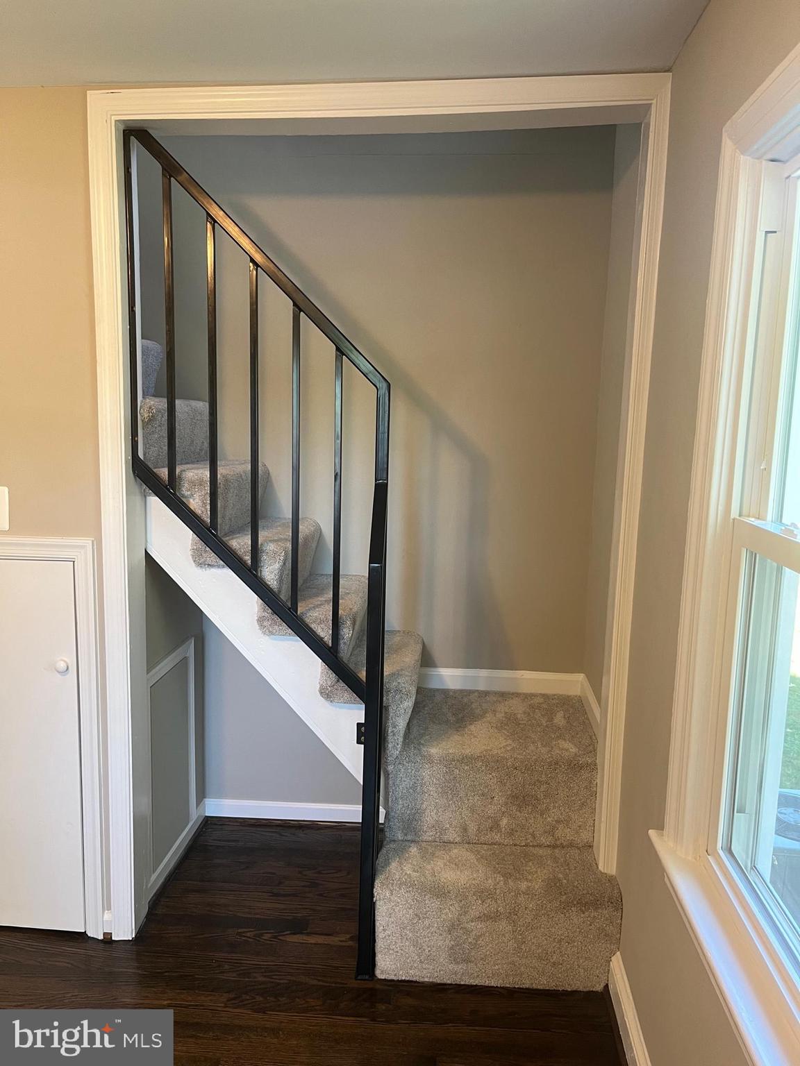 JORDAN MANOR - Residential