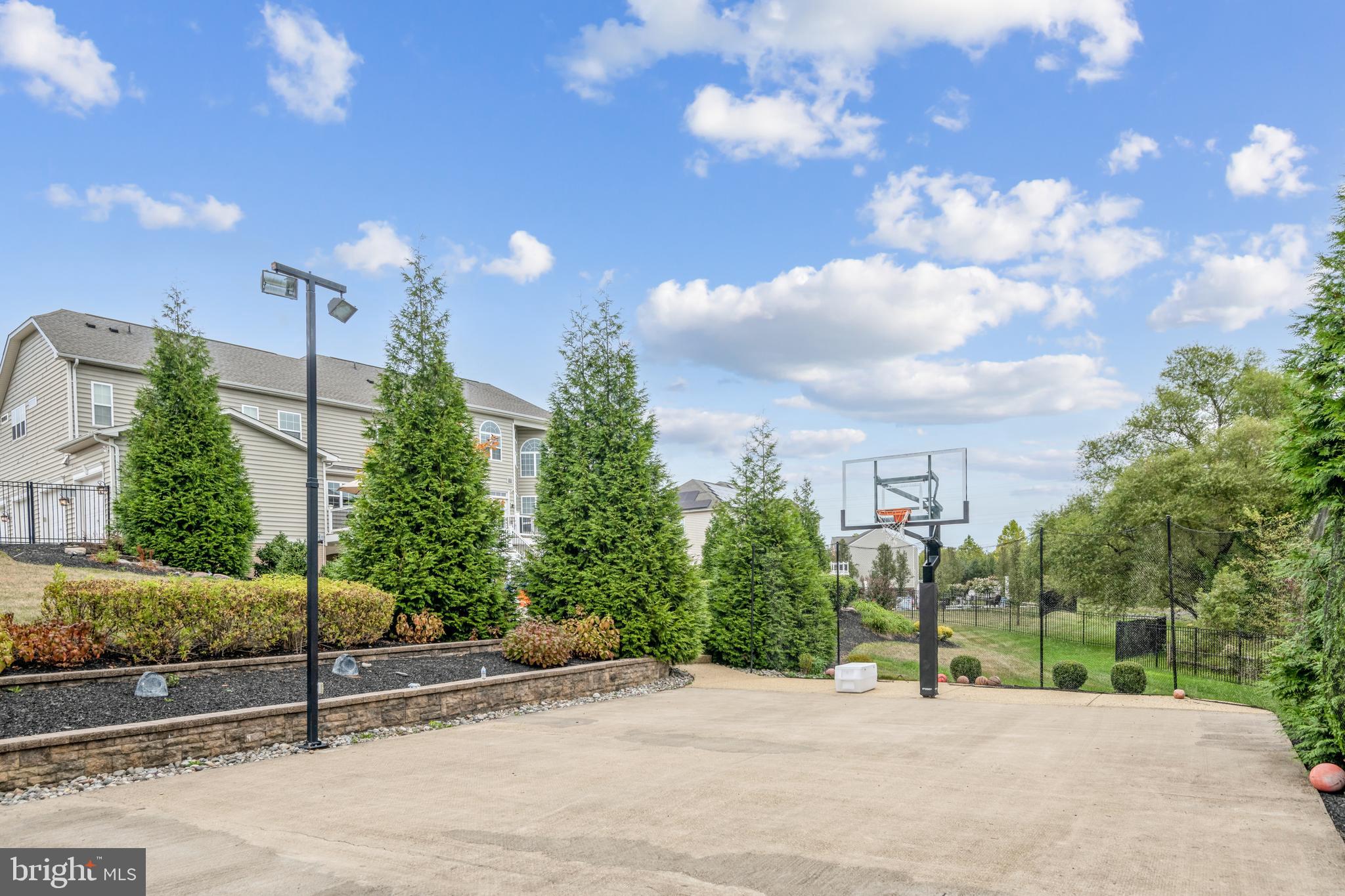 MITCHELLVILLE - Residential