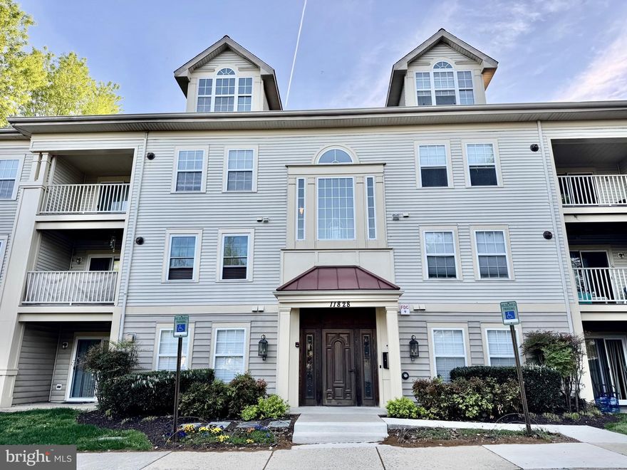 Welcome to this exquisite 2 bedroom, 2 bath ground floor condominium. It offers a large living room with a gas fireplace and access to a private patio overlooking greenery landscape. Separate dining room opens to a kitchen. Both bedrooms have connecting full bathrooms and walk-in closets. Laundry room with washer and dryer. Enjoy abundant natural light and open concept throughout the property. It only needs some minor cosmetic work. Selling as-is. New water heater and less than a year old dishwasher.
The convenient location provides the easy access to shopping, dining, recreation, entertainment. The Milestone Shopping Center and Seneca Meadows are in walking distance-where you can find Gian Food, Target, Walmart, Best Buy, Home Depot, Hallmark and much more. Bus stop is near by the property; and it is only couple minutes driving to I-270. It is not a home to miss! Schedule an appointment today to see this high potential great home!