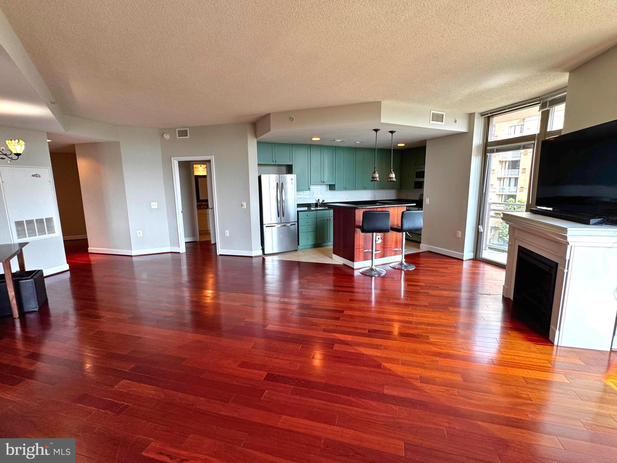 3650 S GLEBE ROAD 451