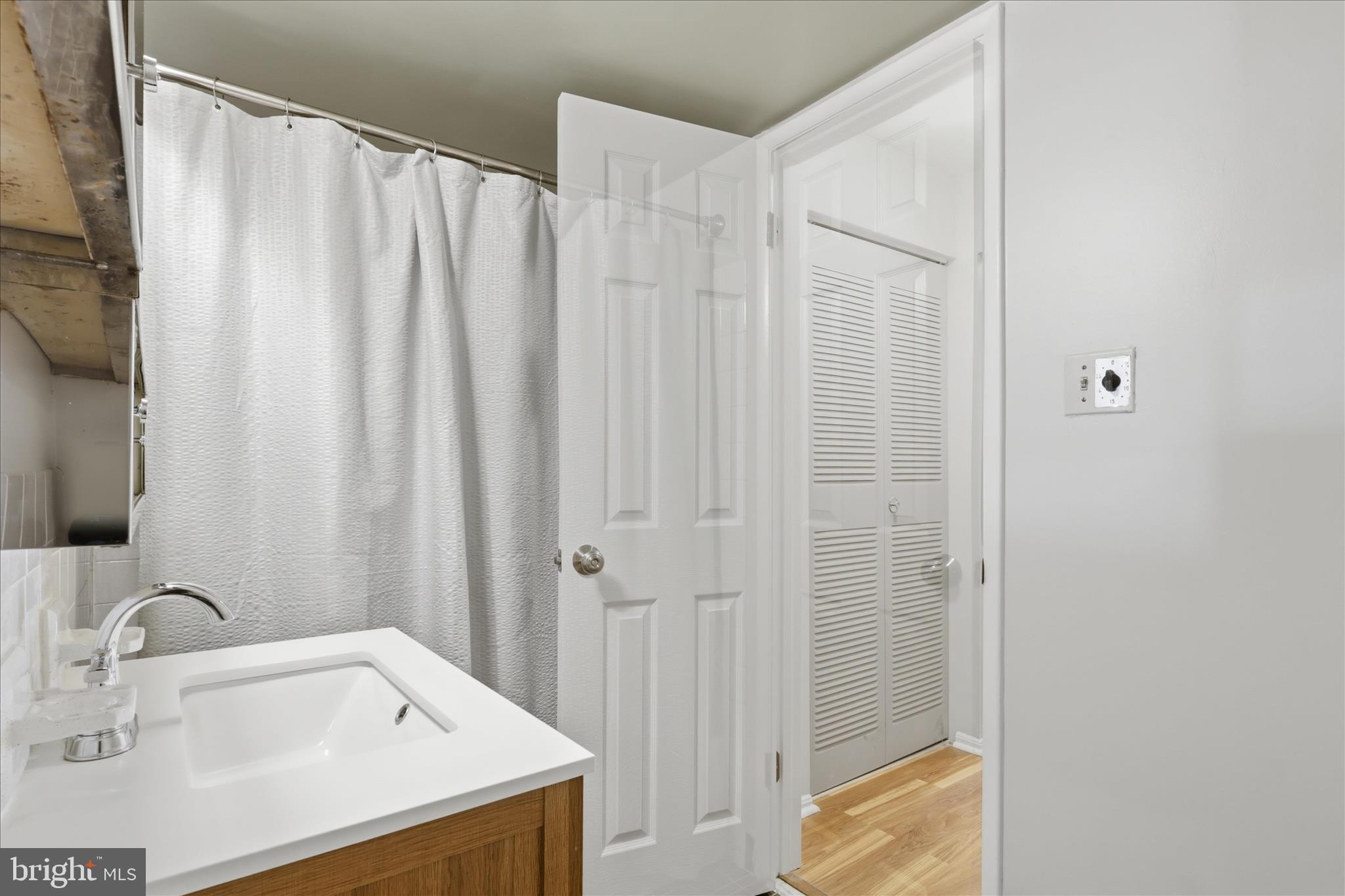 AMERICANA CENTRE - Residential