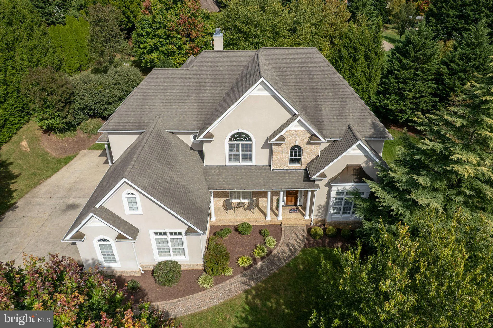 1010 Breckinridge Lane