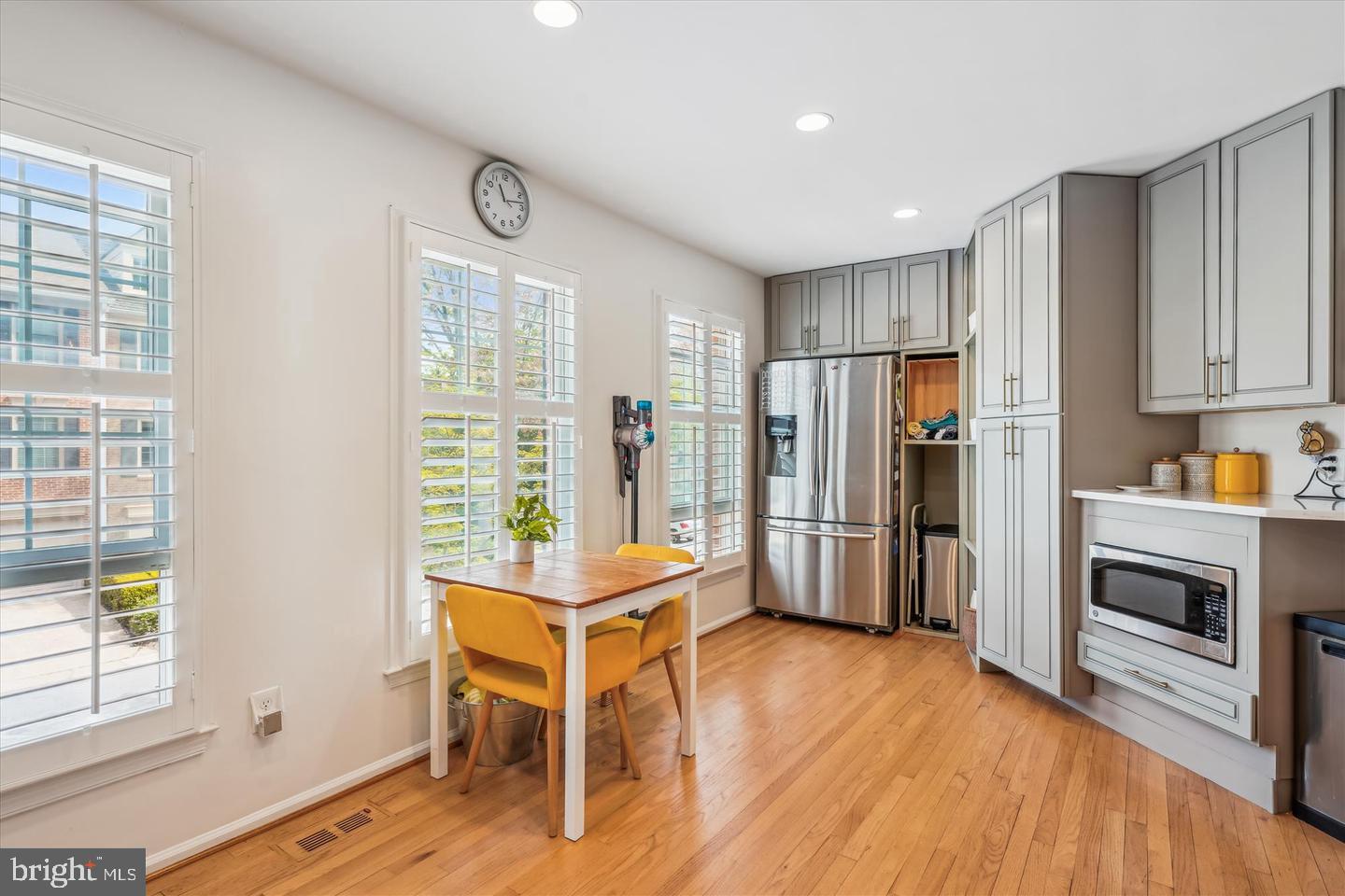 TIMBERLAWN - Residential Lease