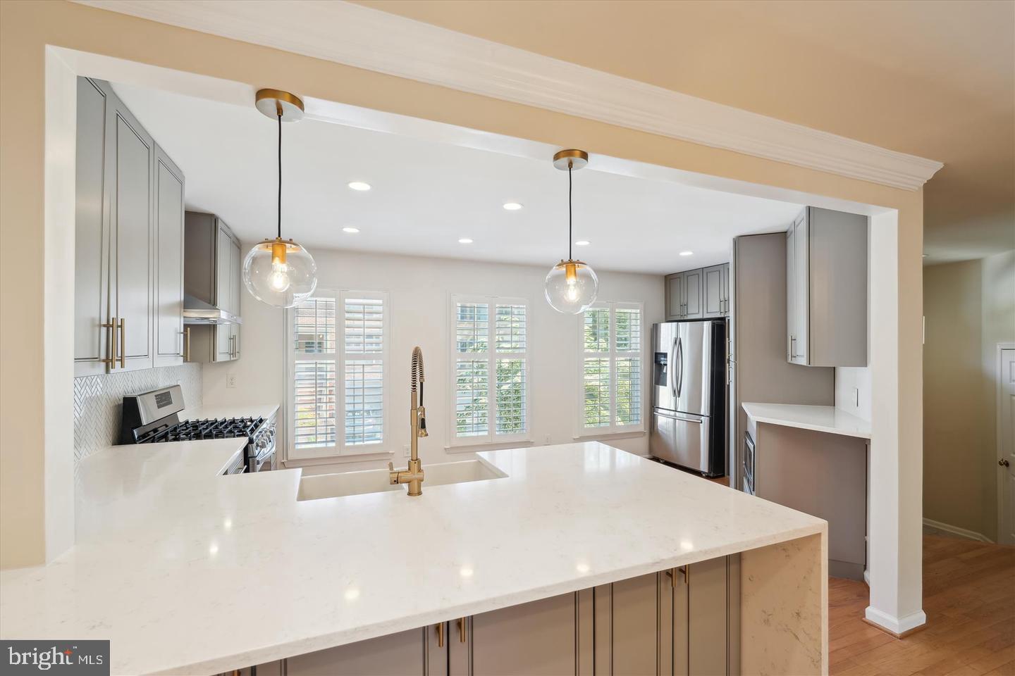 TIMBERLAWN - Residential Lease