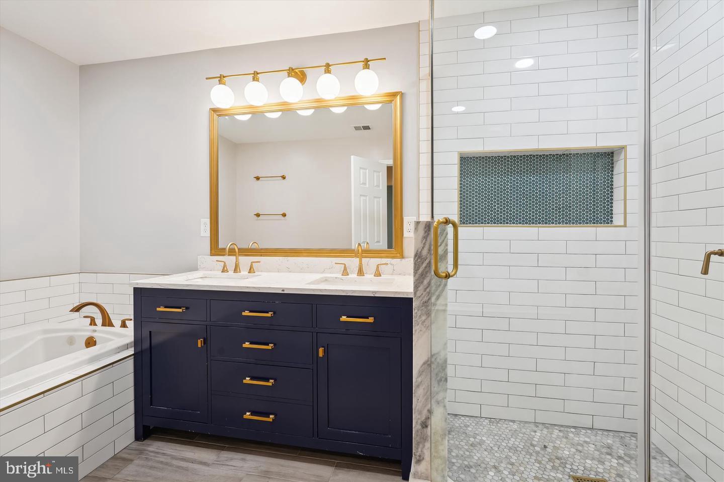 TIMBERLAWN - Residential Lease