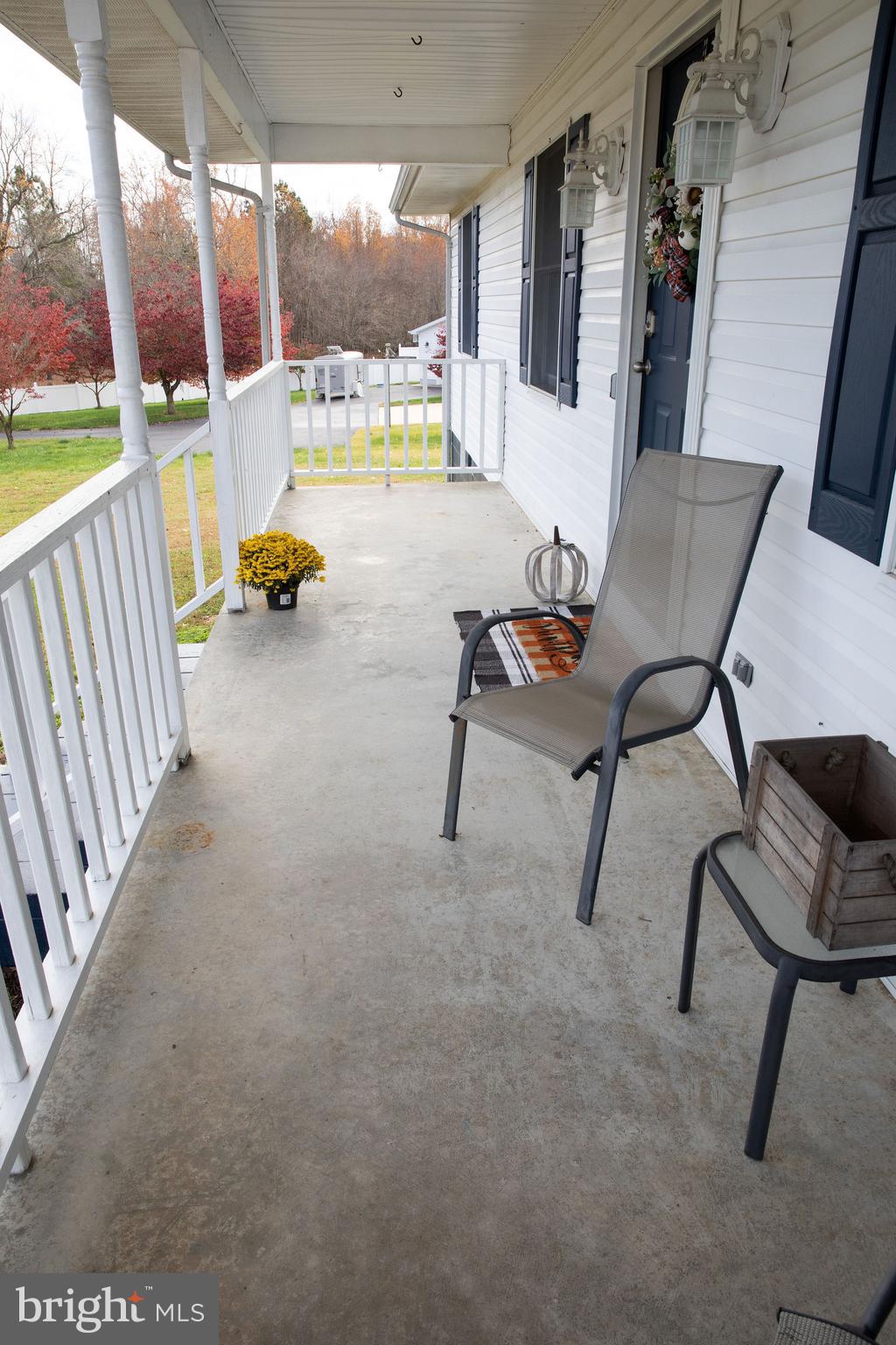 TWIN PONDS - Residential