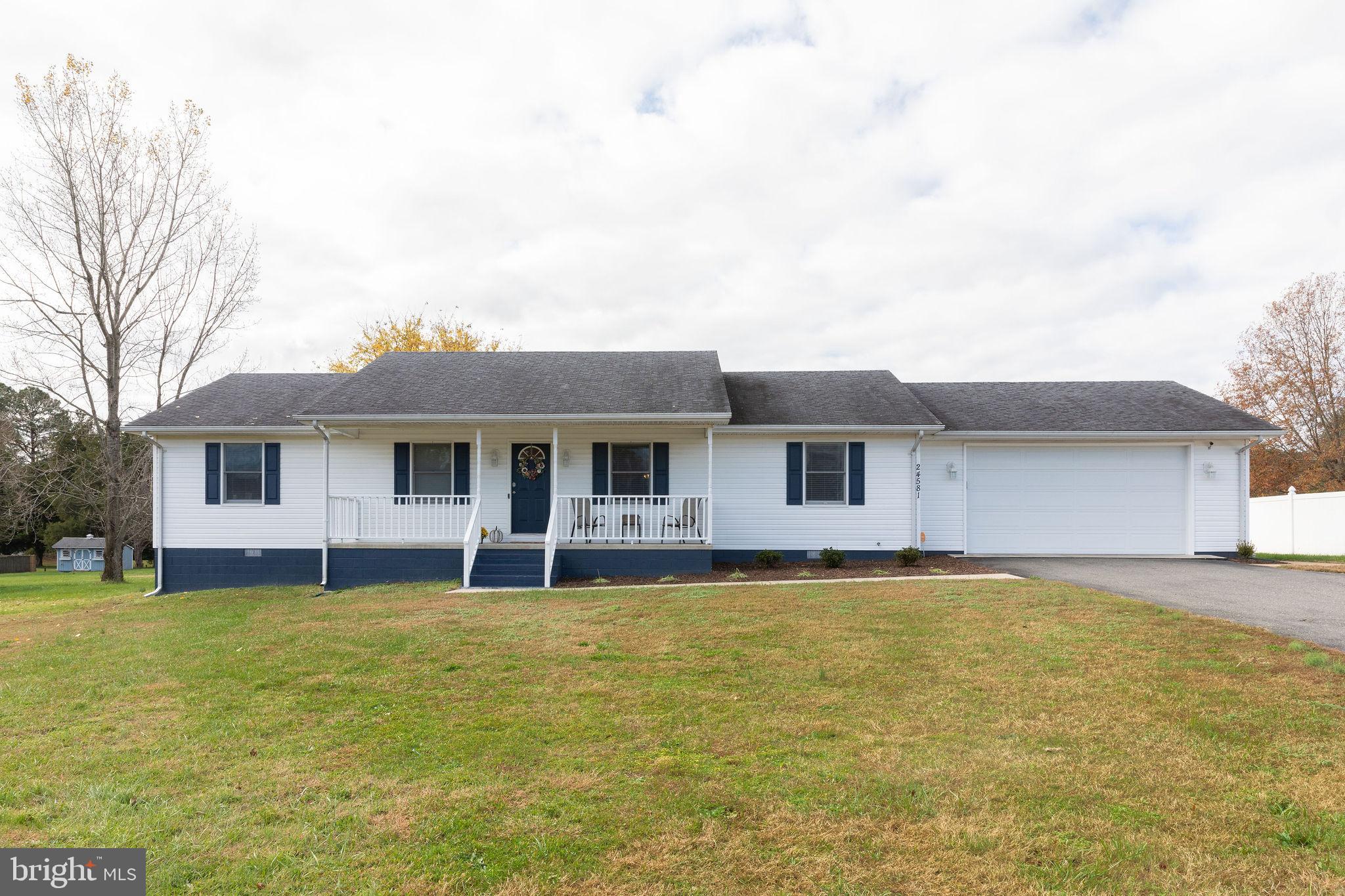 TWIN PONDS - Residential