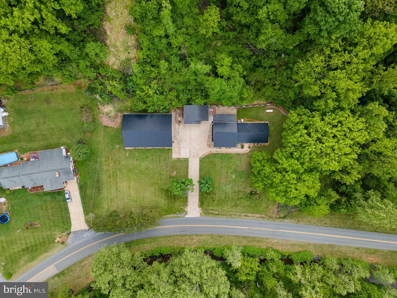 PINE GROVE ROAD - Residential