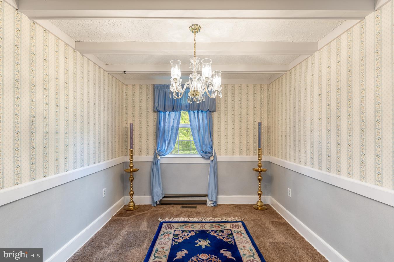 PINE GROVE ROAD - Residential