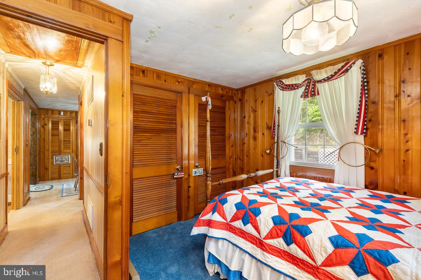 PINE GROVE ROAD - Residential