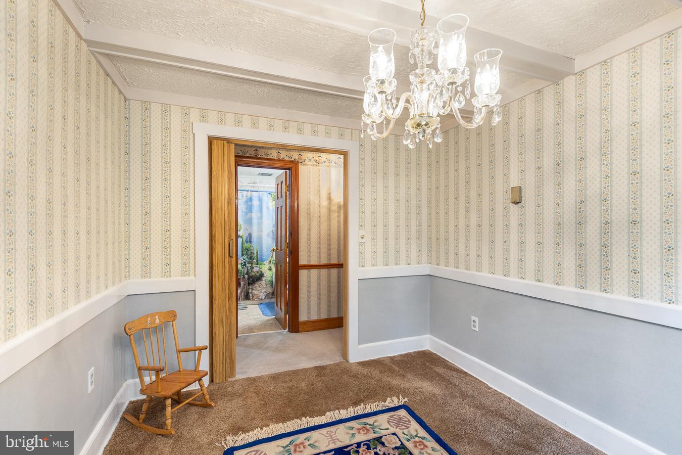 PINE GROVE ROAD - Residential