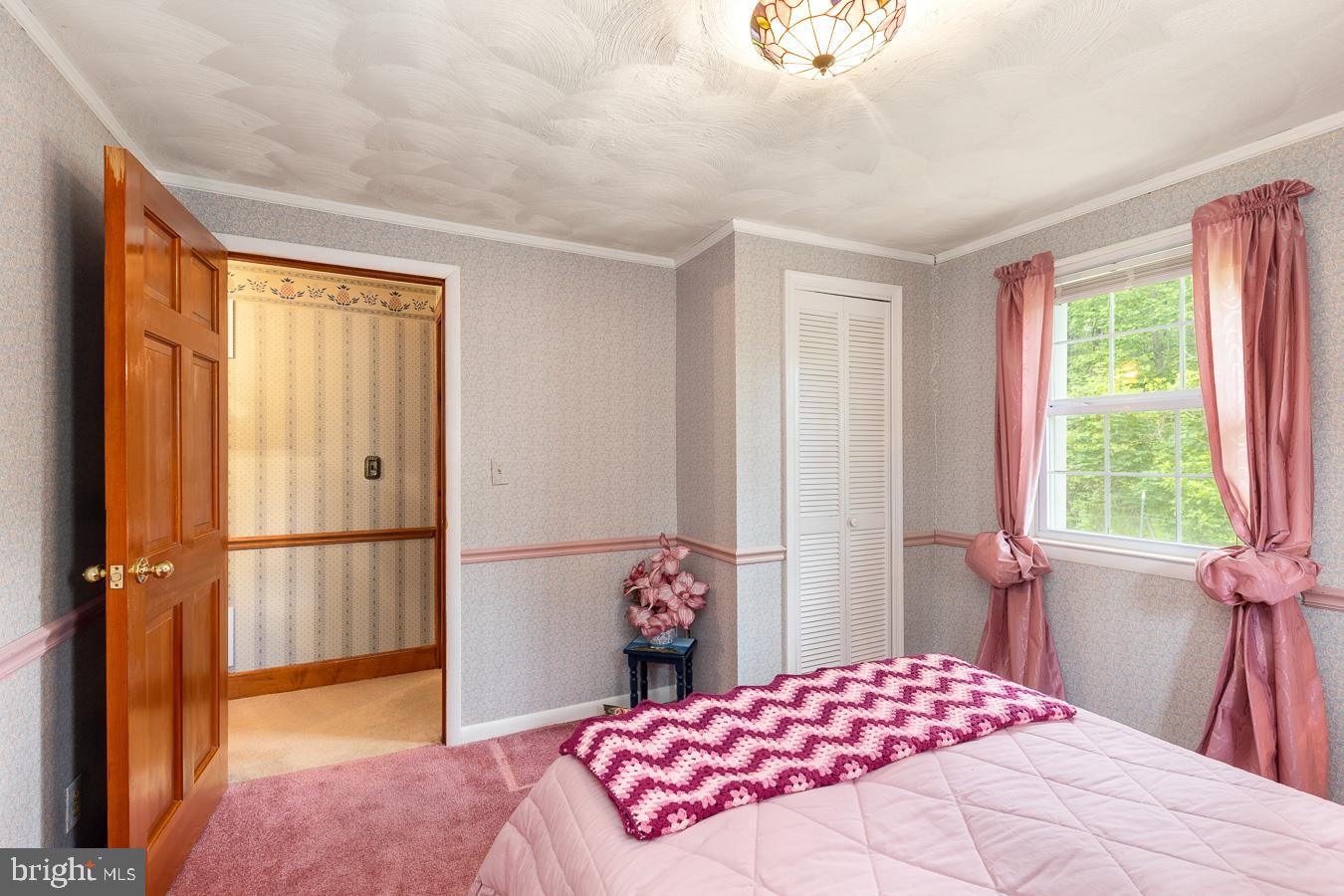 PINE GROVE ROAD - Residential