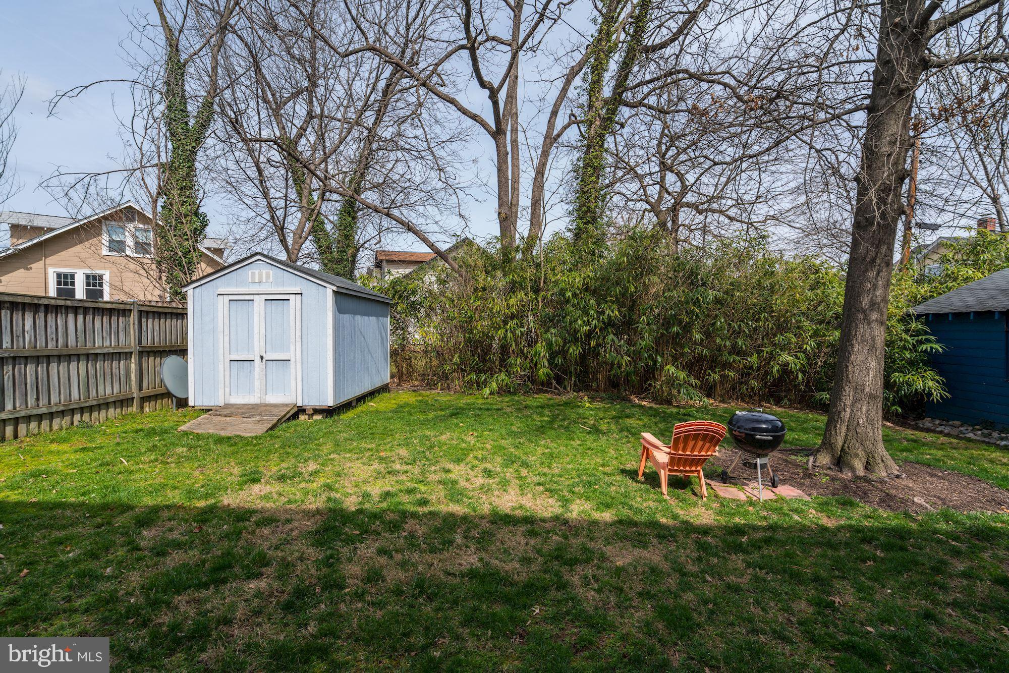 LYON PARK - Residential Income