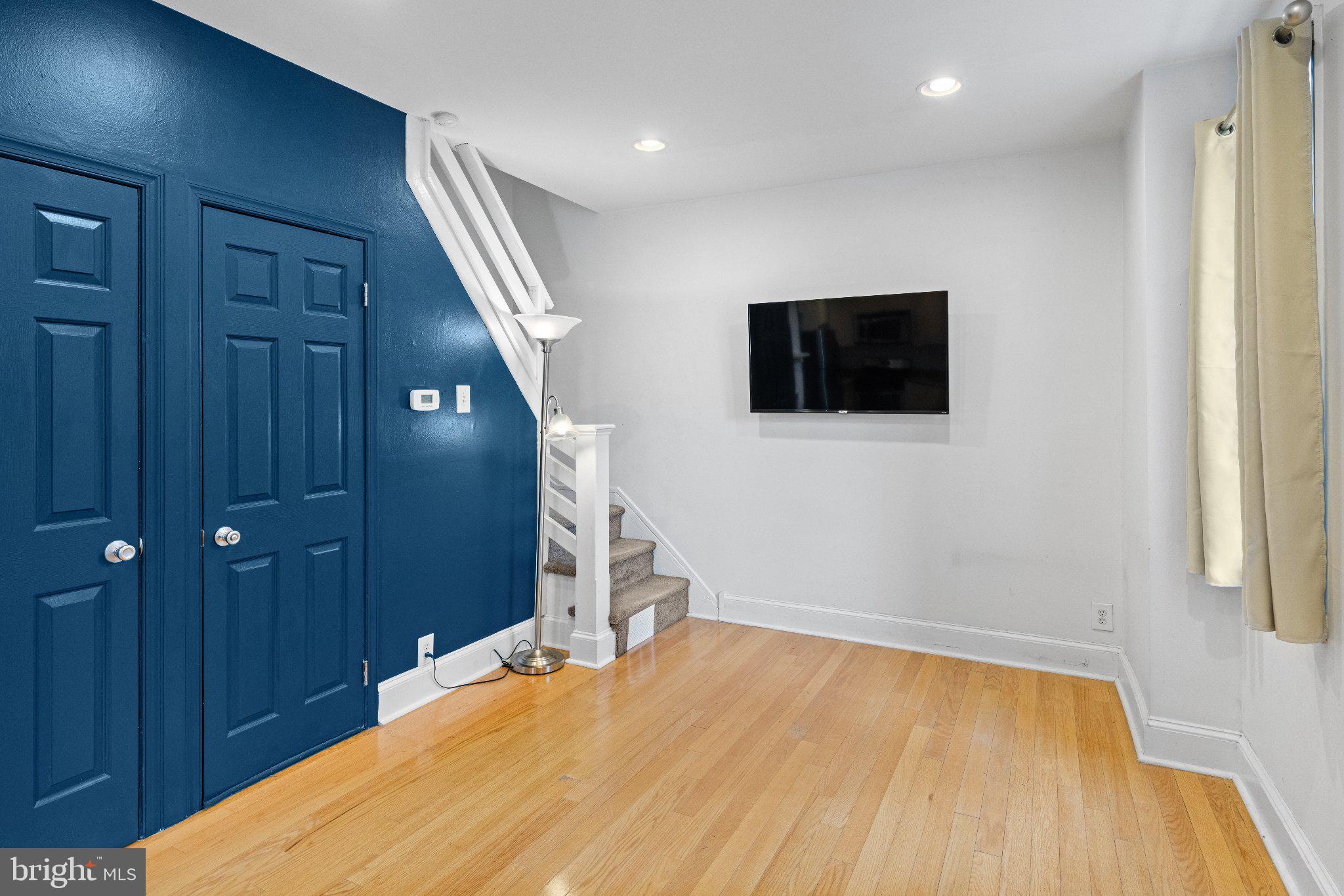 GRADUATE HOSPITAL - Residential