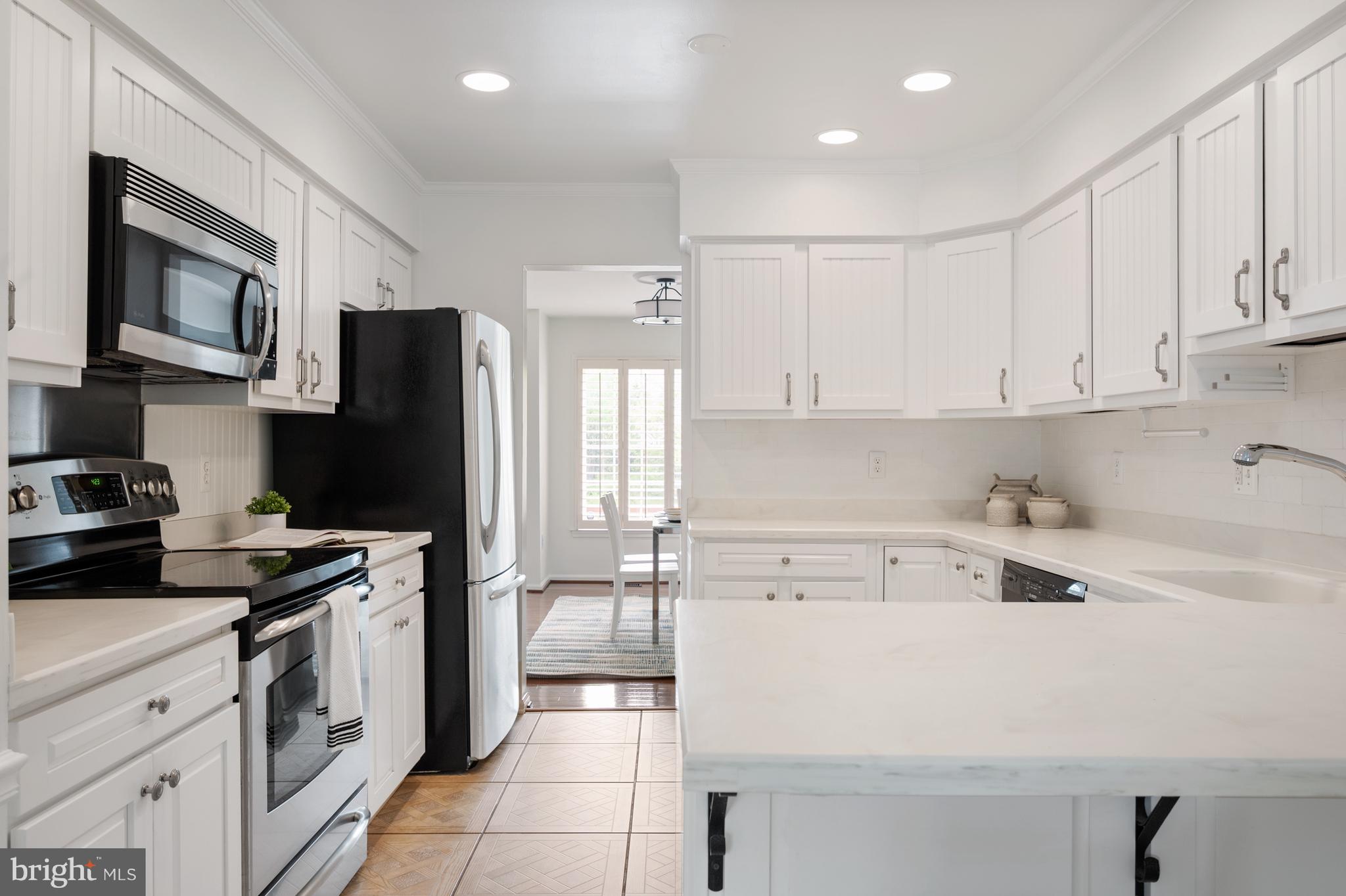 9819 BURKE POND LANE