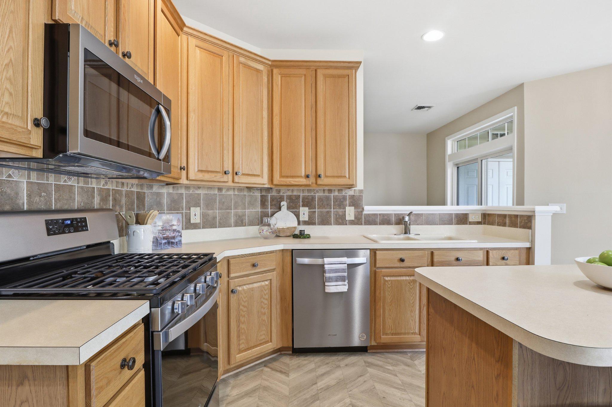 GREENLEIGH AT REGENT'S GLEN - Residential