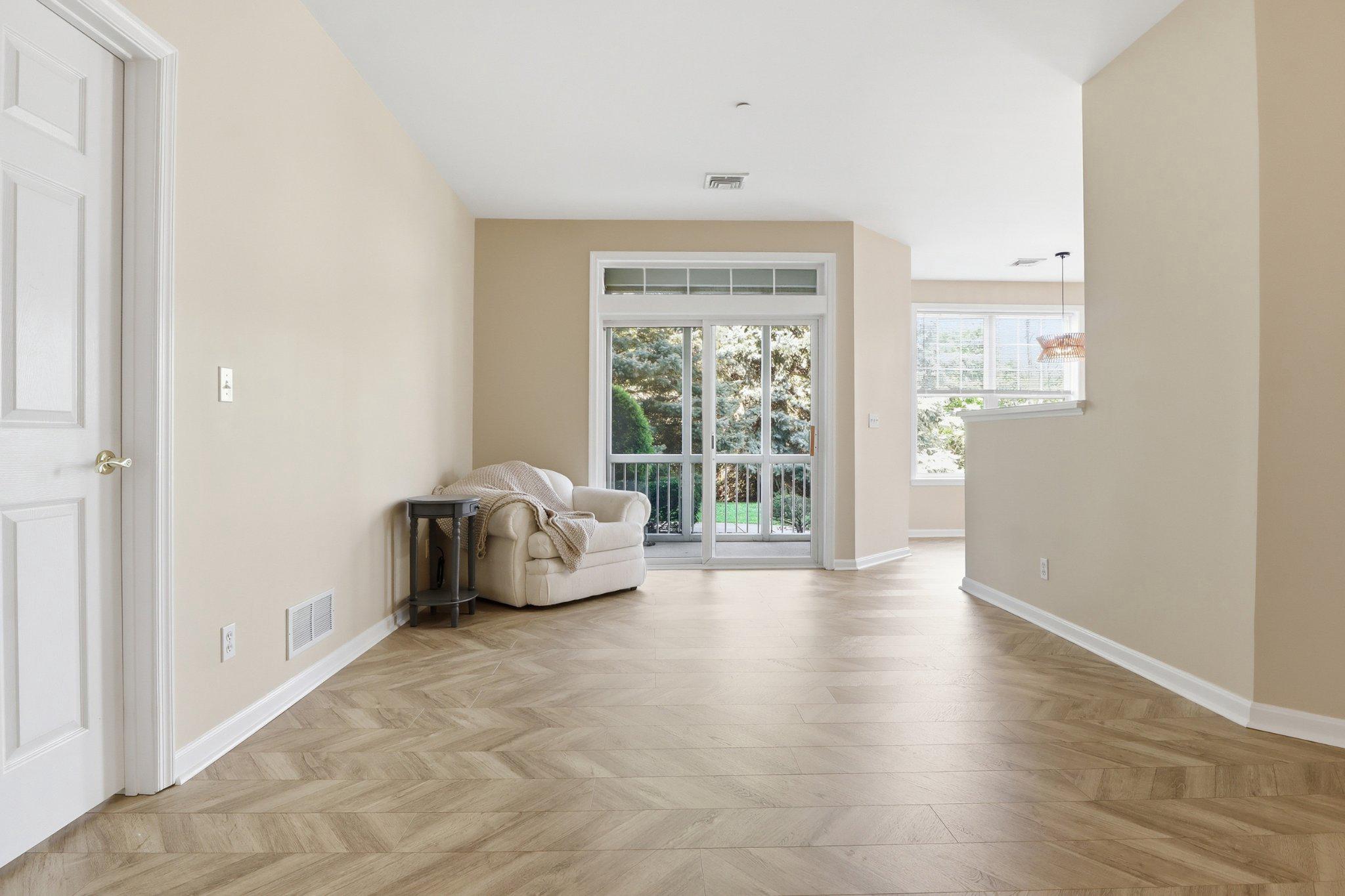 GREENLEIGH AT REGENT'S GLEN - Residential