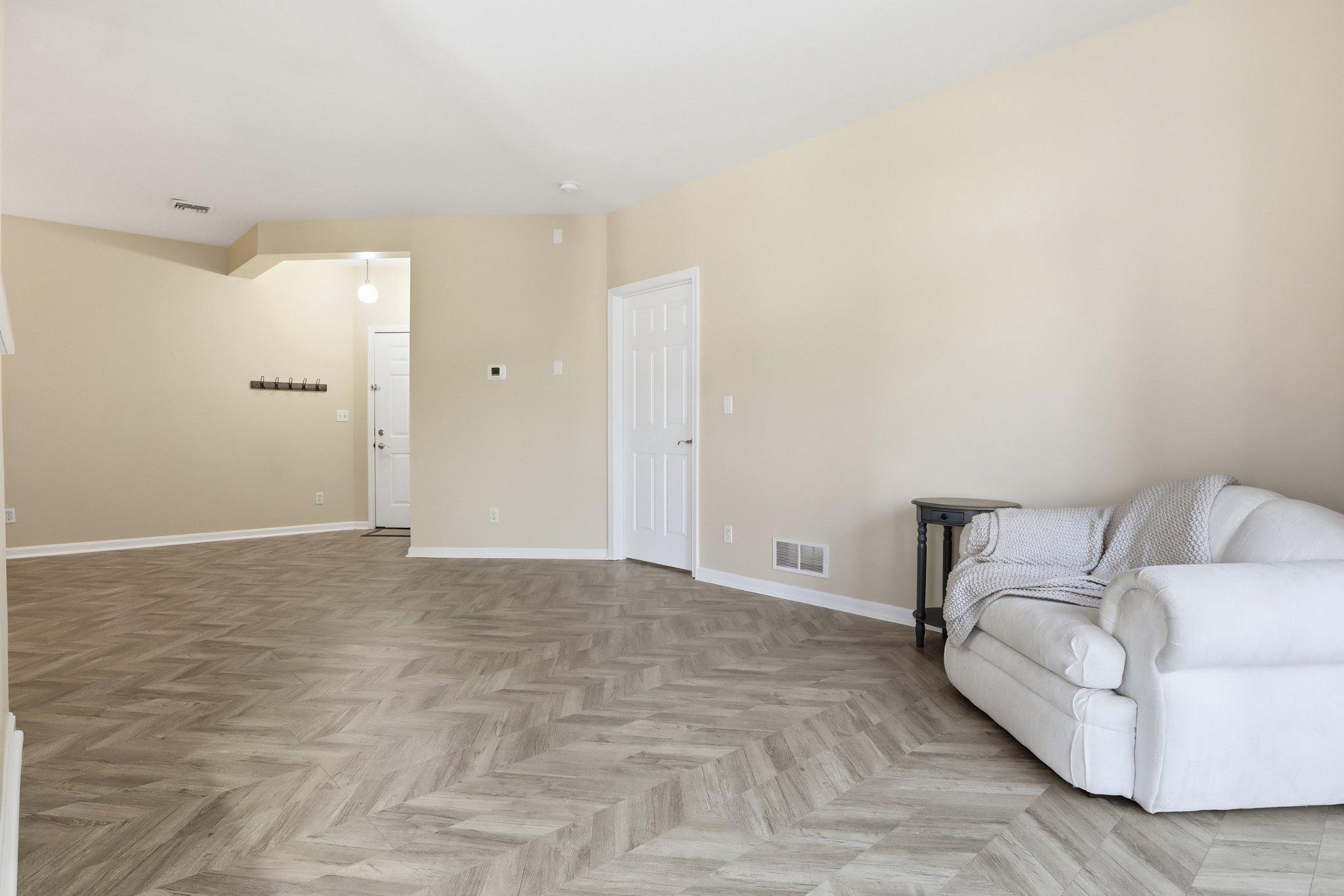 GREENLEIGH AT REGENT'S GLEN - Residential