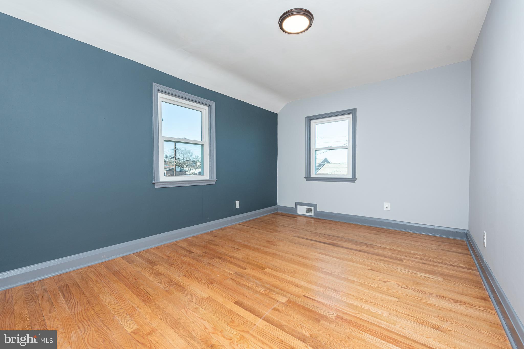 NEW NORTHWOOD - Residential