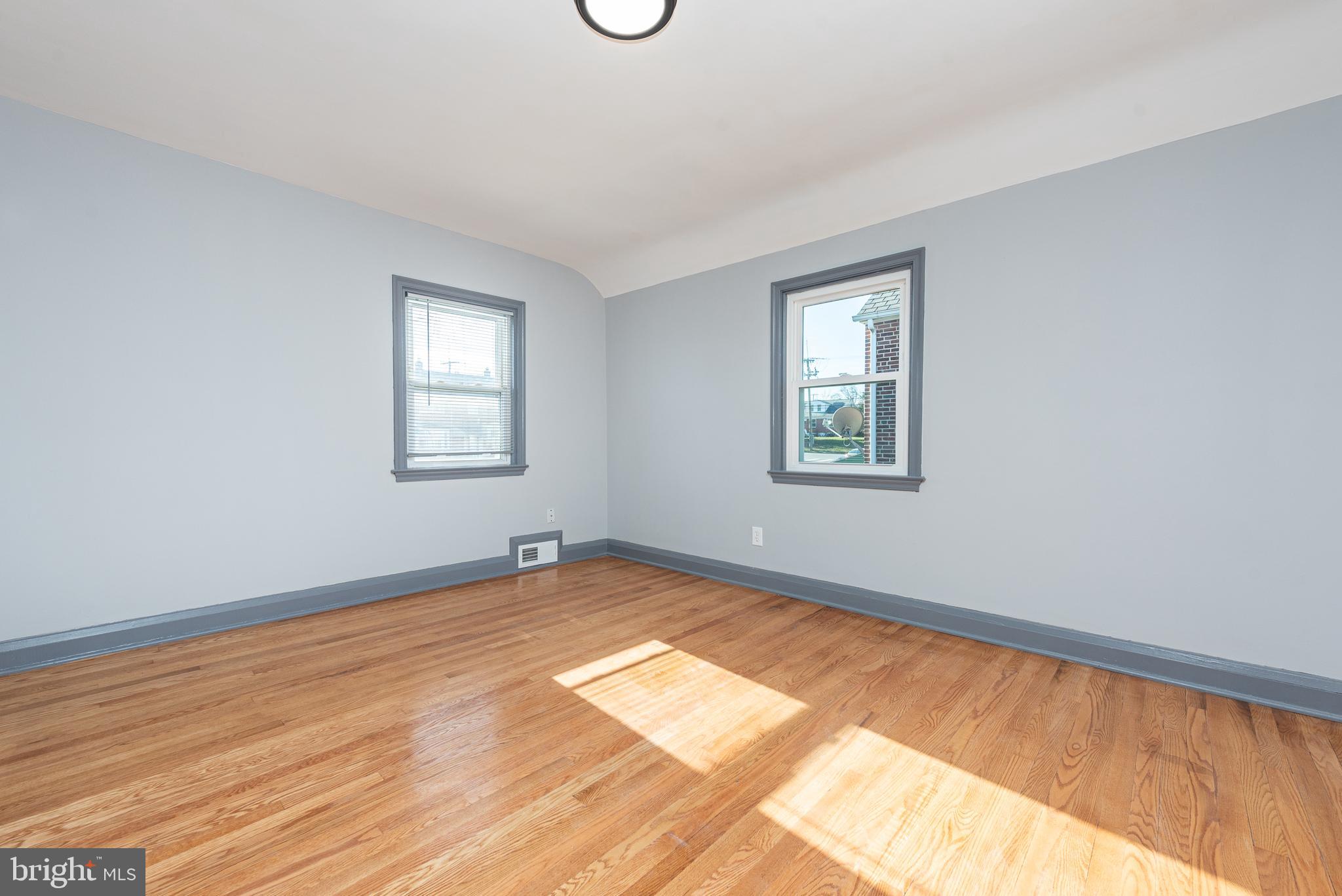 NEW NORTHWOOD - Residential