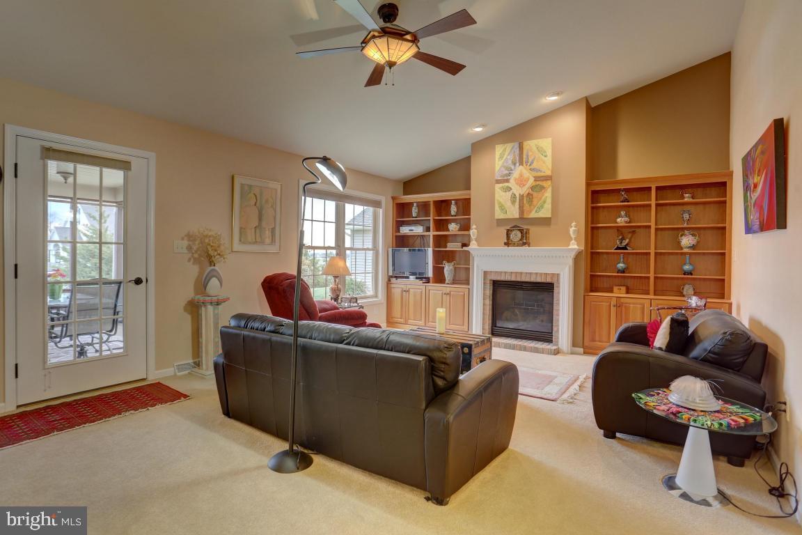 BROOKSHIRE - Residential